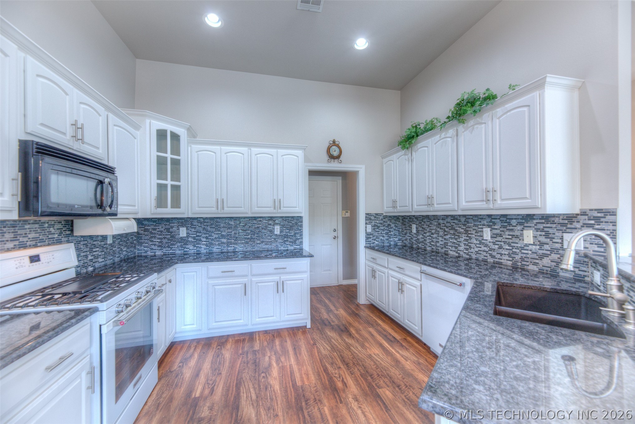 14210 S Toledo Avenue Bixby OK 74008