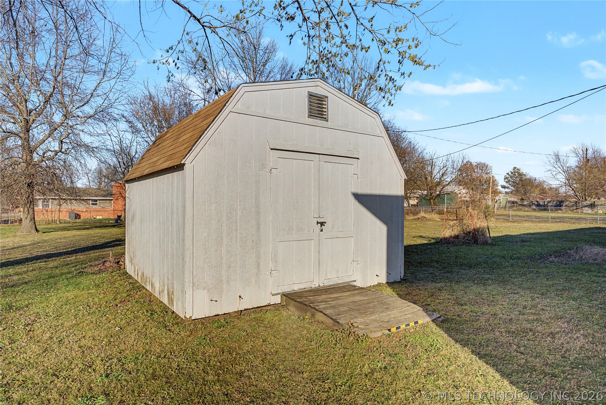 1202 W Davis Drive Nowata OK 74048