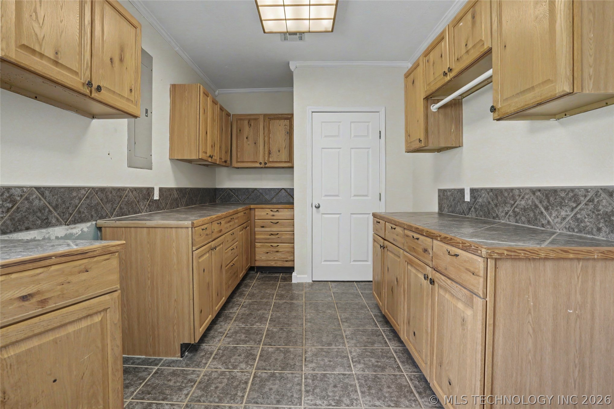 122 Lakeview Drive Mannford OK 74044