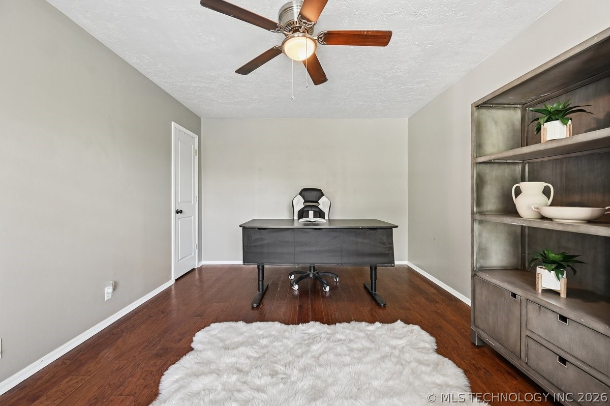 710 Meadowood Drive Broken Arrow OK 74011