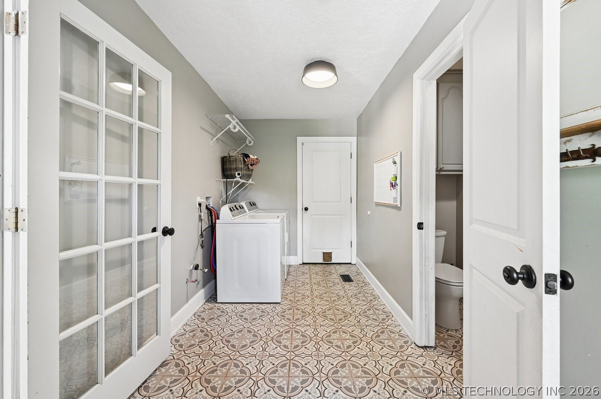 710 Meadowood Drive Broken Arrow OK 74011