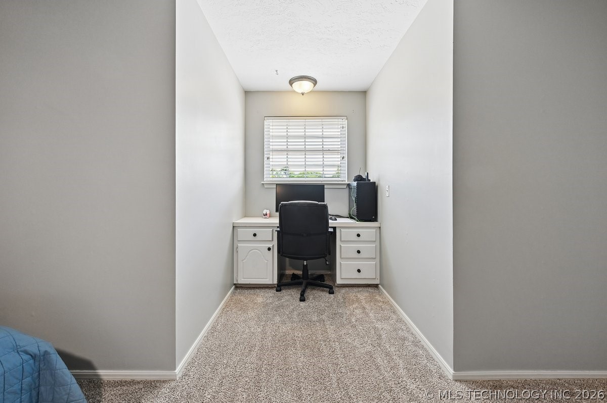 710 Meadowood Drive Broken Arrow OK 74011