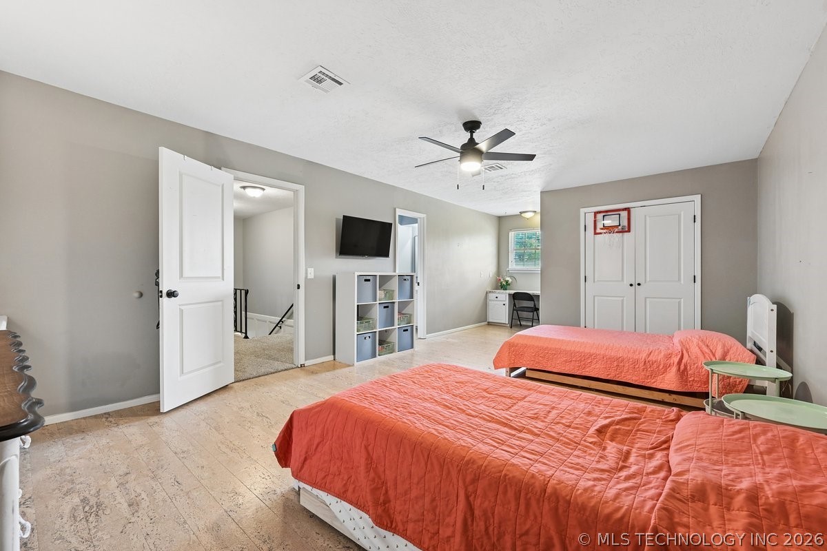 710 Meadowood Drive Broken Arrow OK 74011