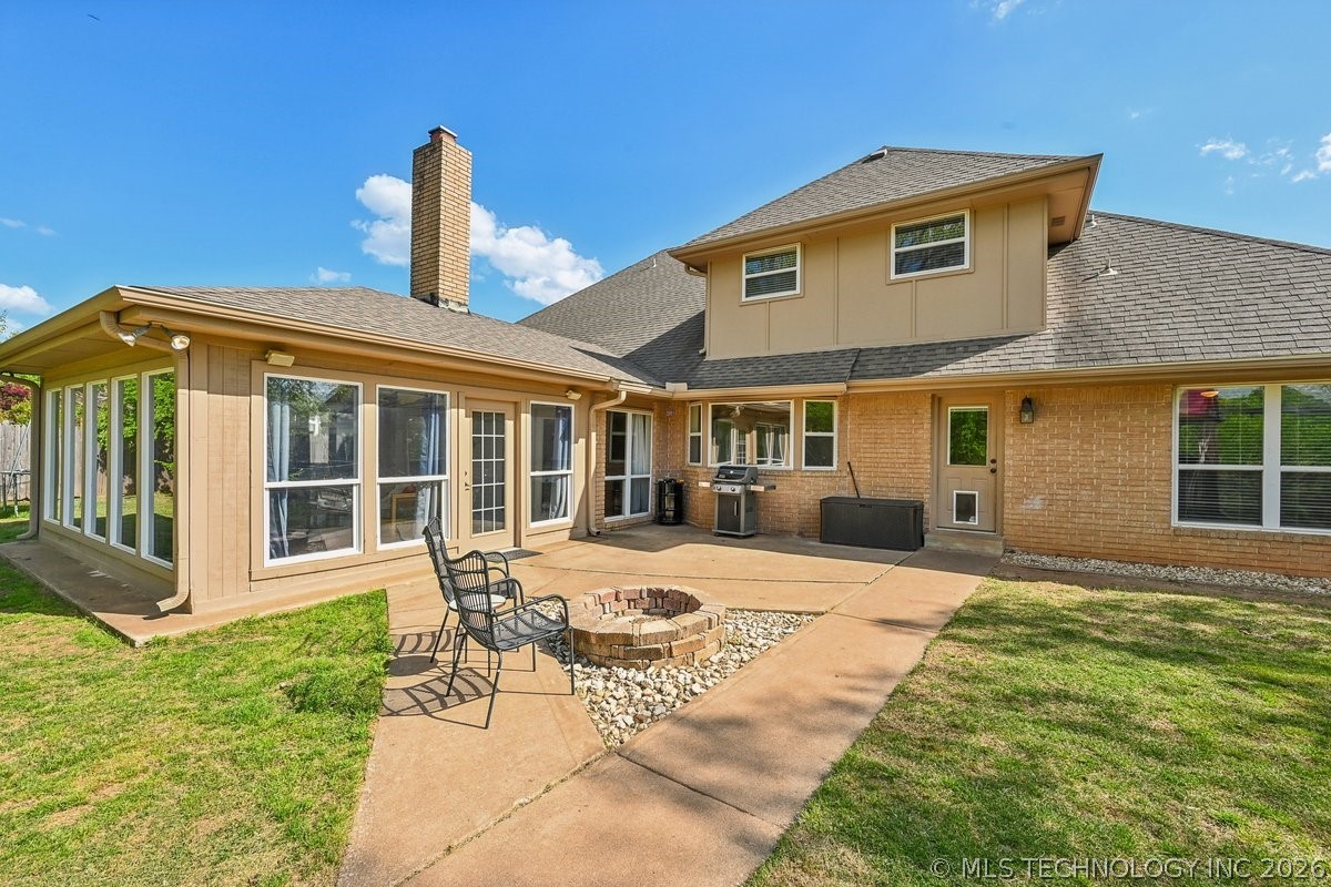 710 Meadowood Drive Broken Arrow OK 74011