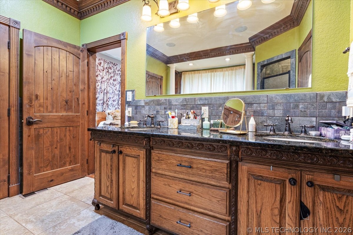 84799 S 4728 Road Stilwell OK 74960