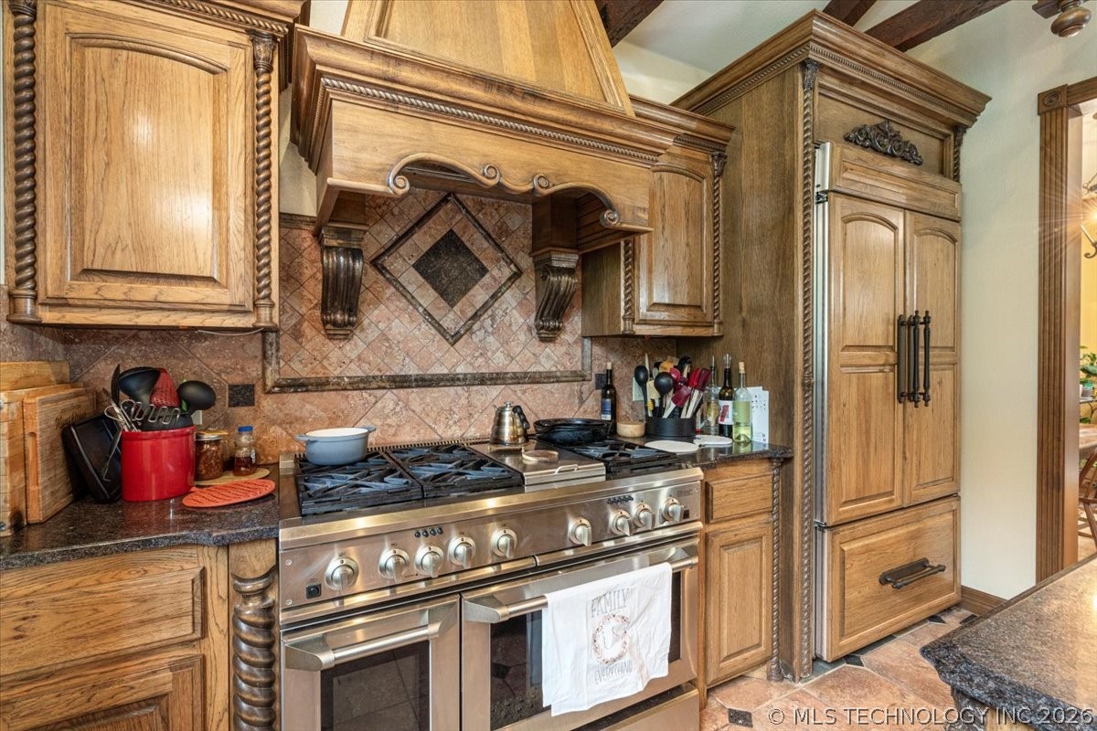 84799 S 4728 Road Stilwell OK 74960
