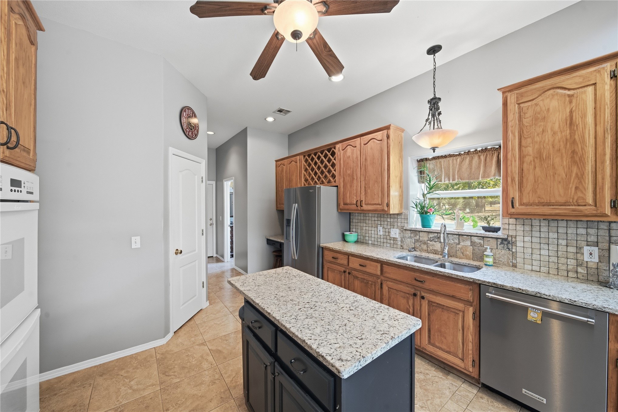594 S 282nd Eastavenue Catoosa OK 74015