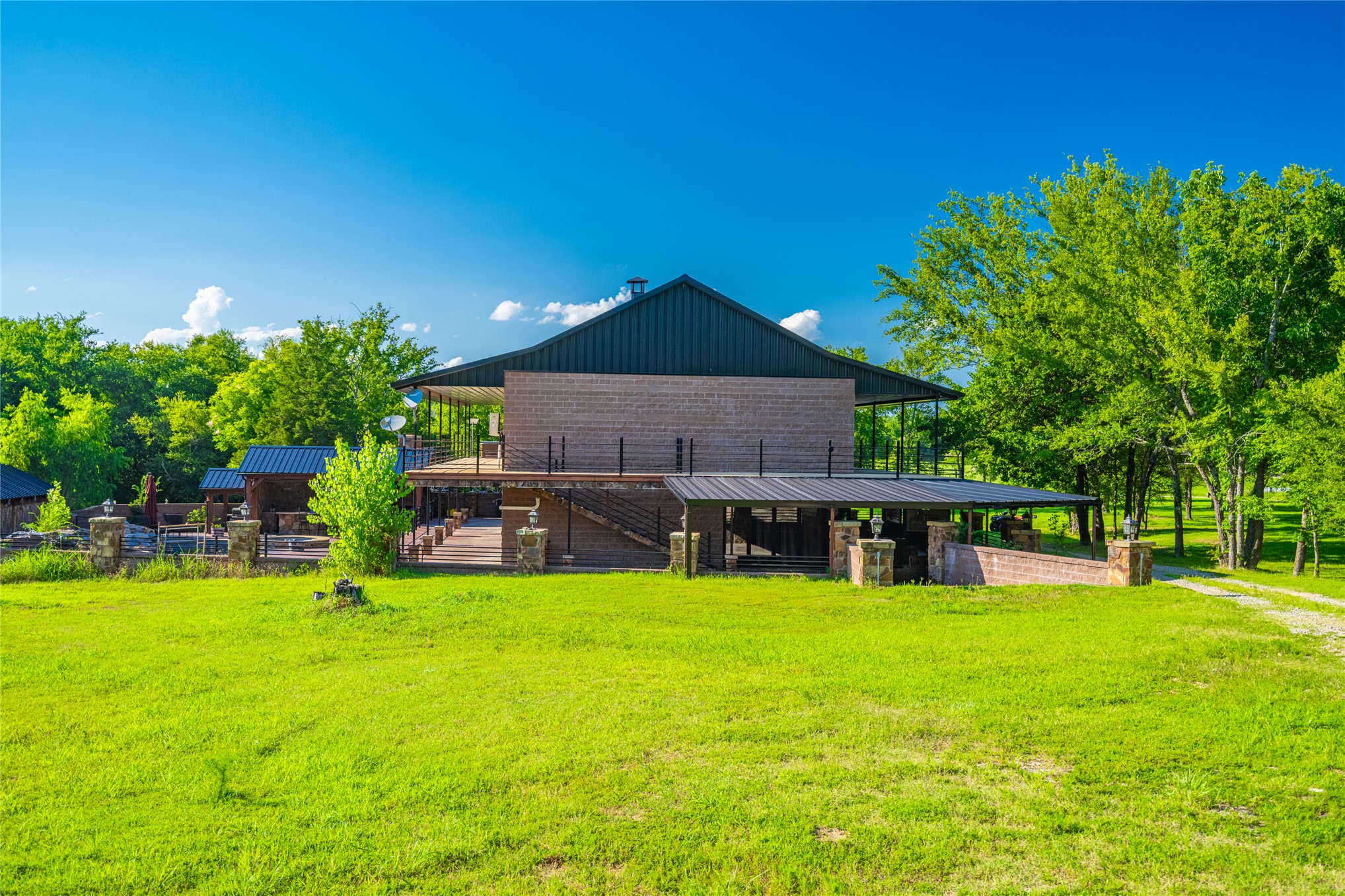 2502 N 386 Road Wetumka OK 74883