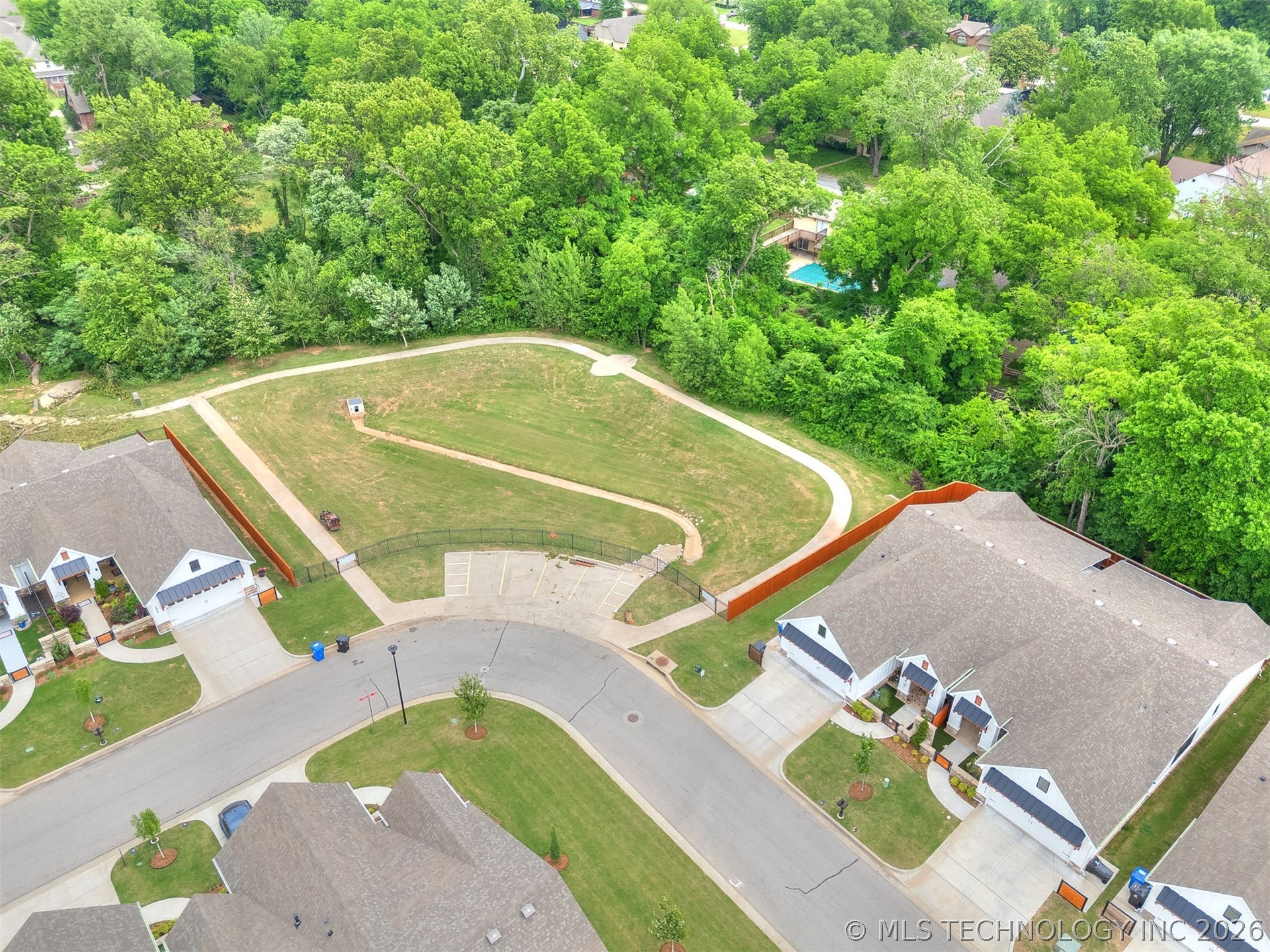 7707 S Redbud Avenue Broken Arrow OK 74011