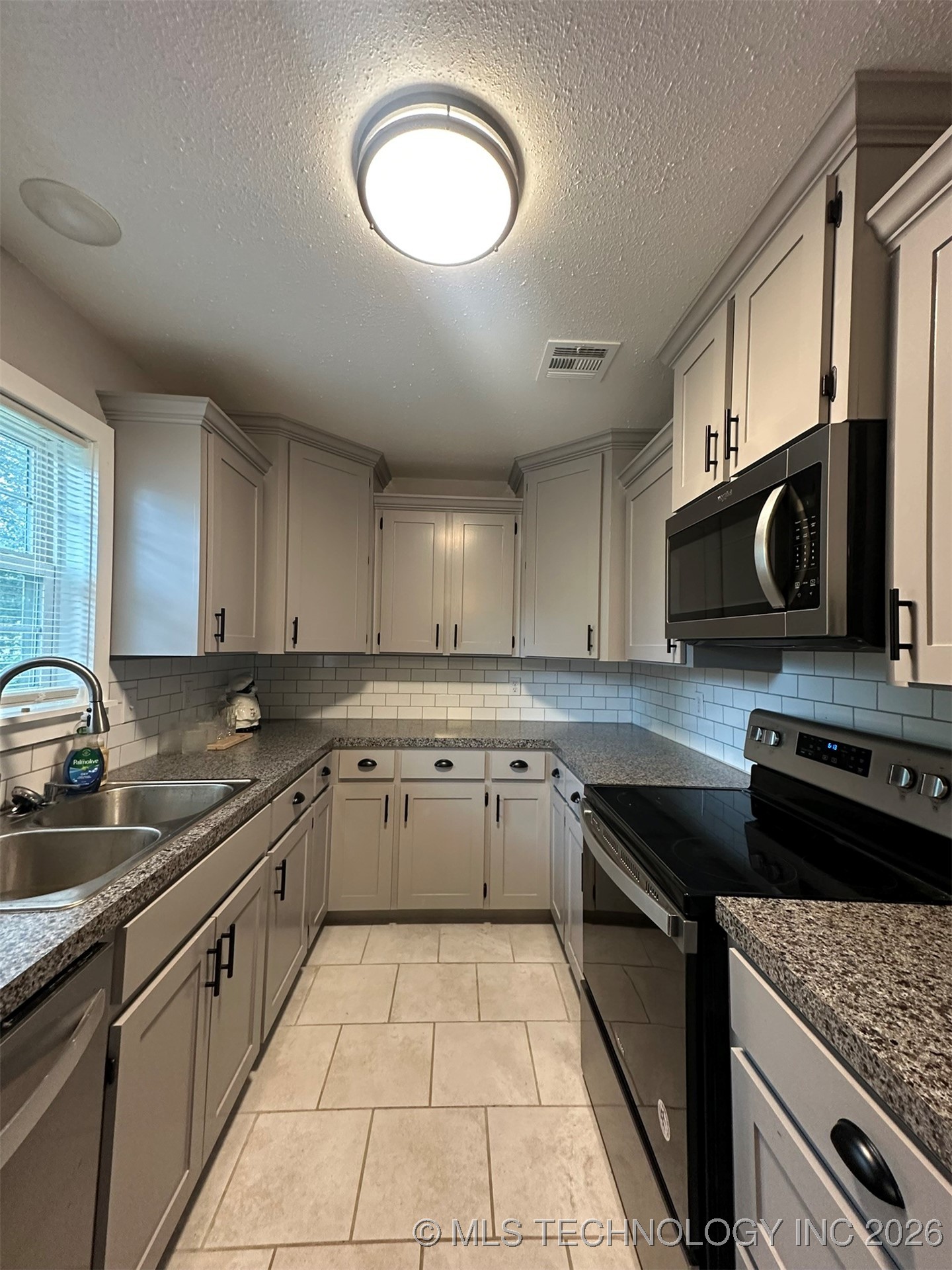 206 NE 1st Red Oak OK 74563