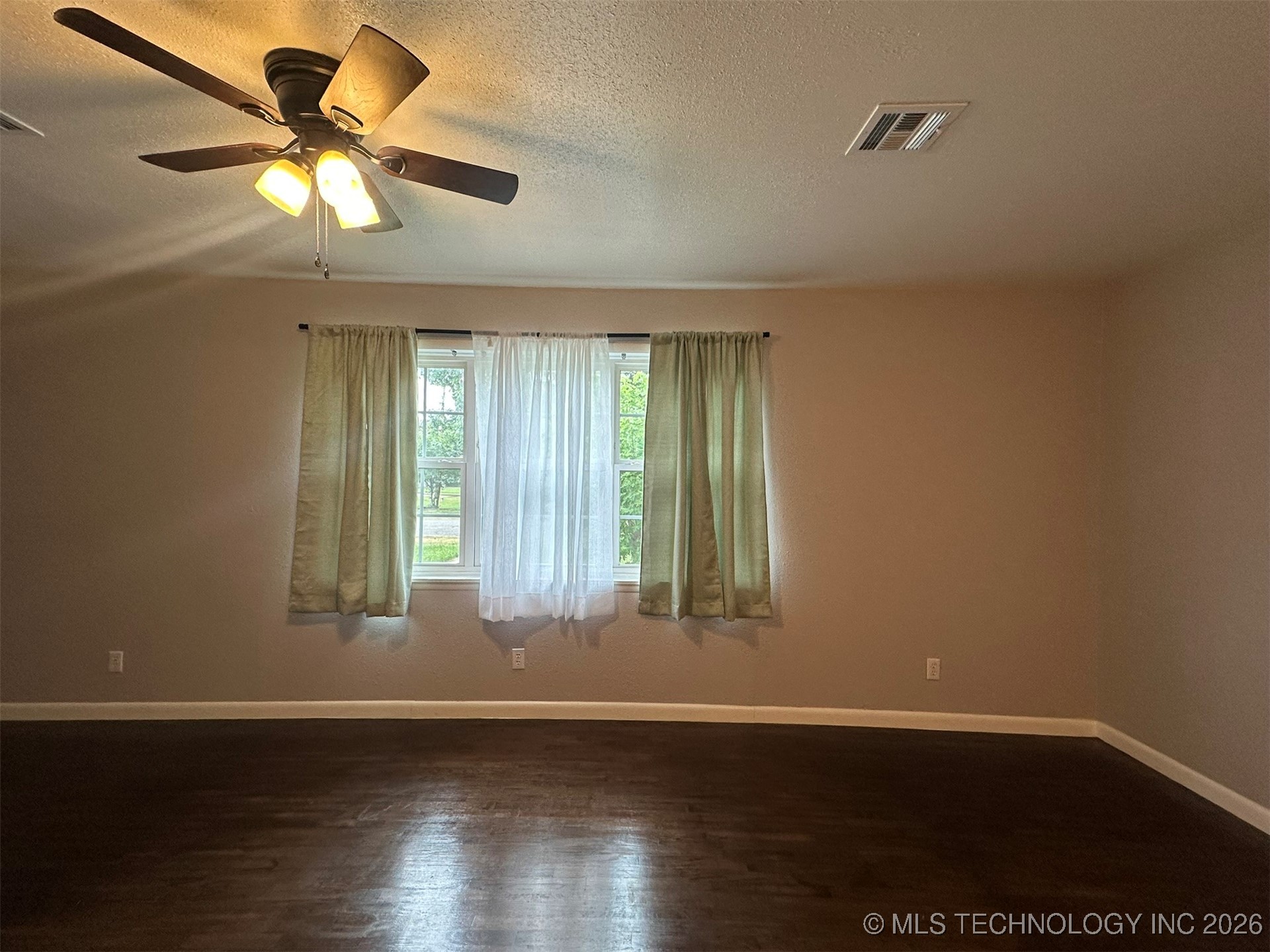 206 NE 1st Red Oak OK 74563