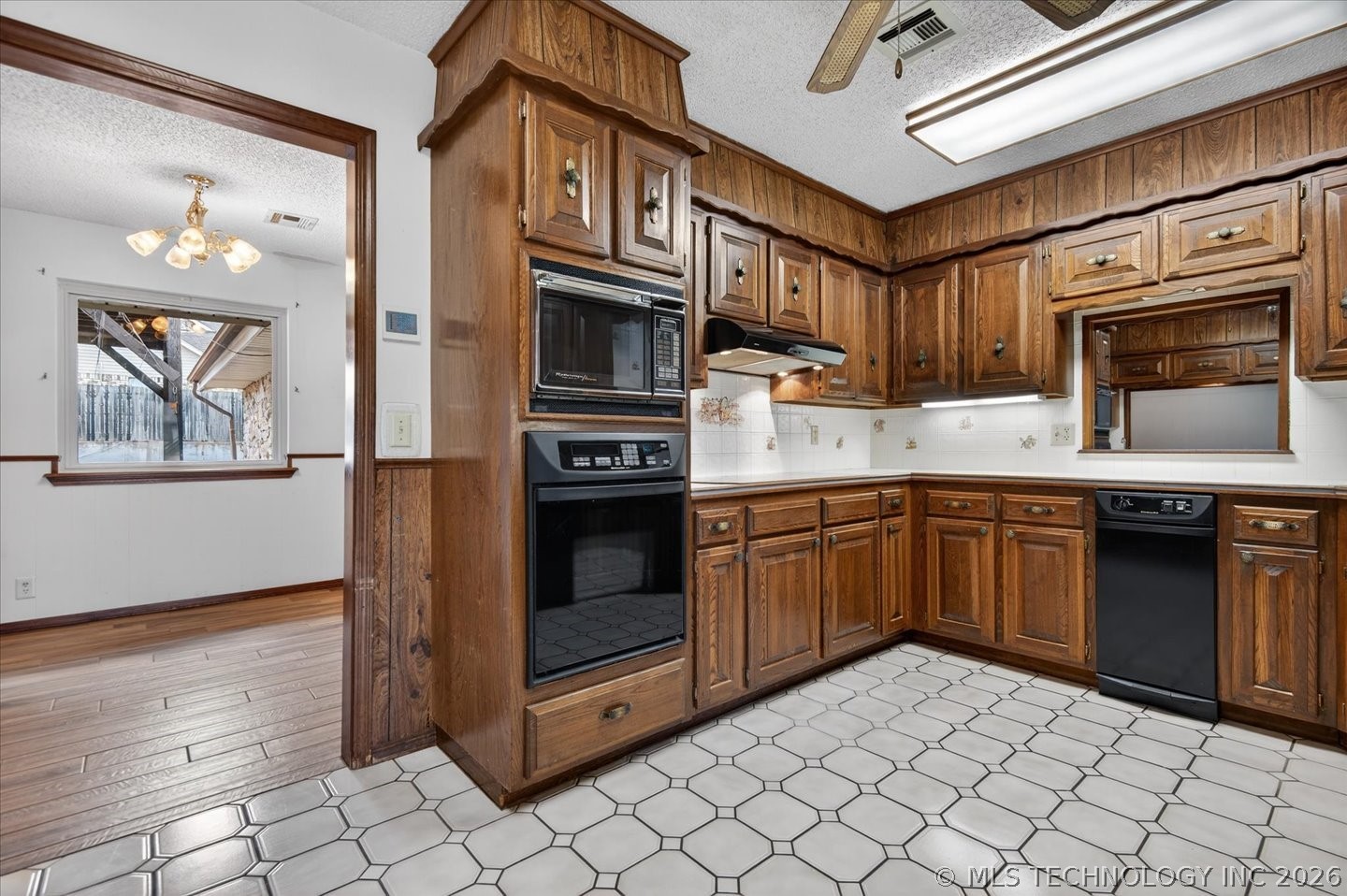 2918 Longridge Lane Bartlesville OK 74006
