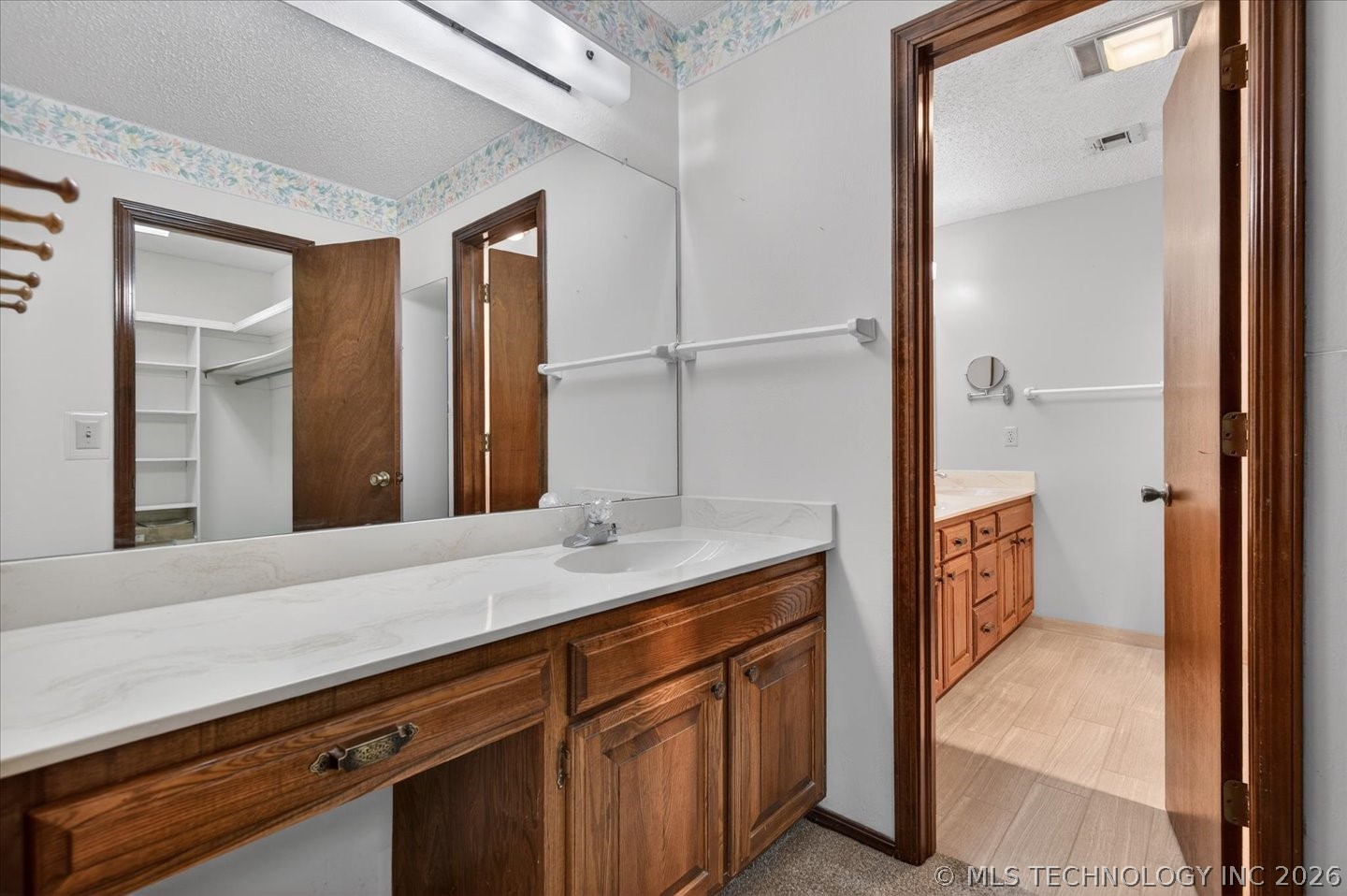 2918 Longridge Lane Bartlesville OK 74006