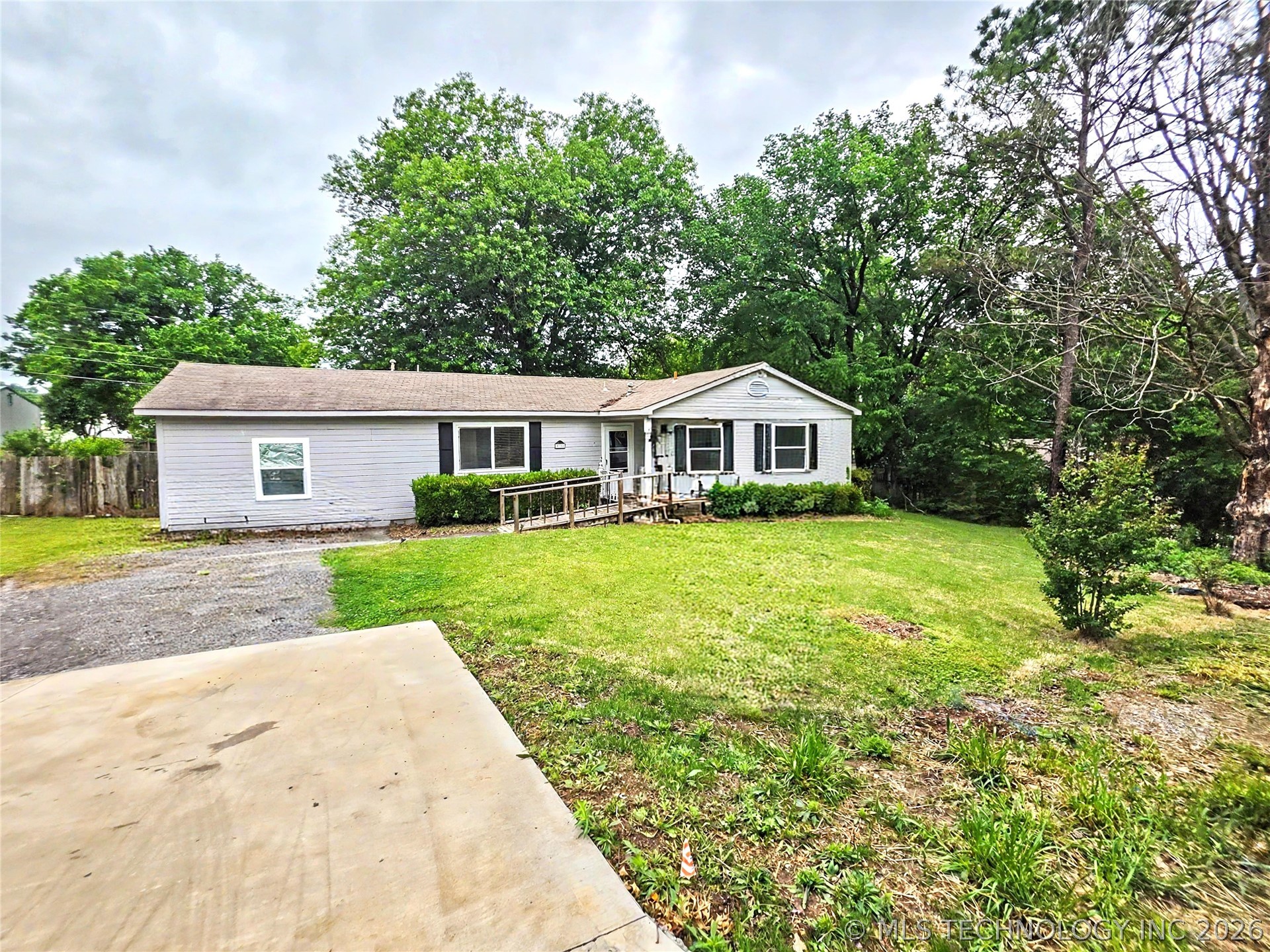 2112 White Avenue Tahlequah OK 74464
