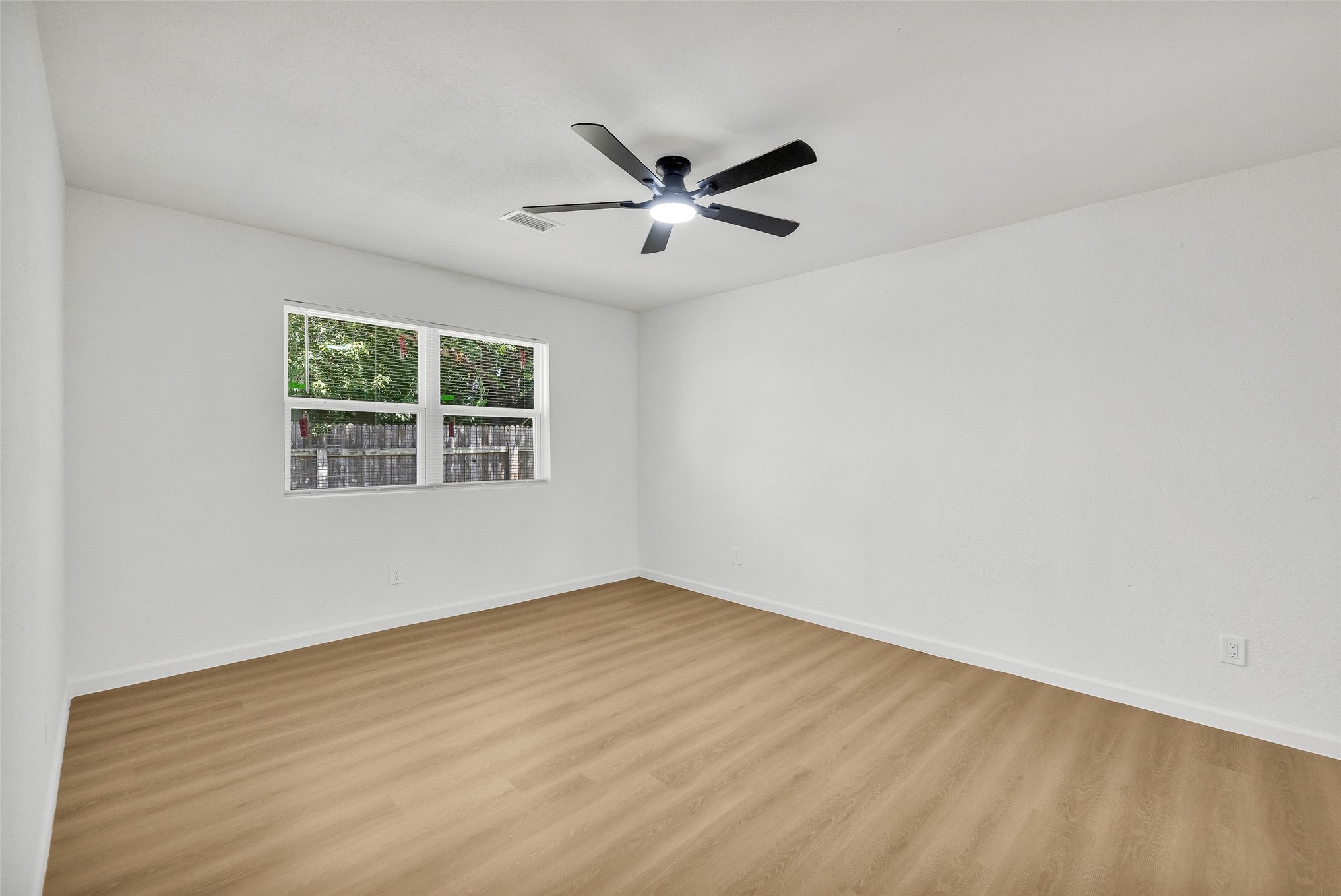 1525 S 112th Eastavenue Tulsa OK 74128