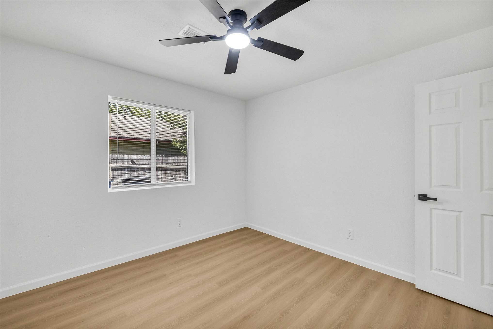 1525 S 112th Eastavenue Tulsa OK 74128