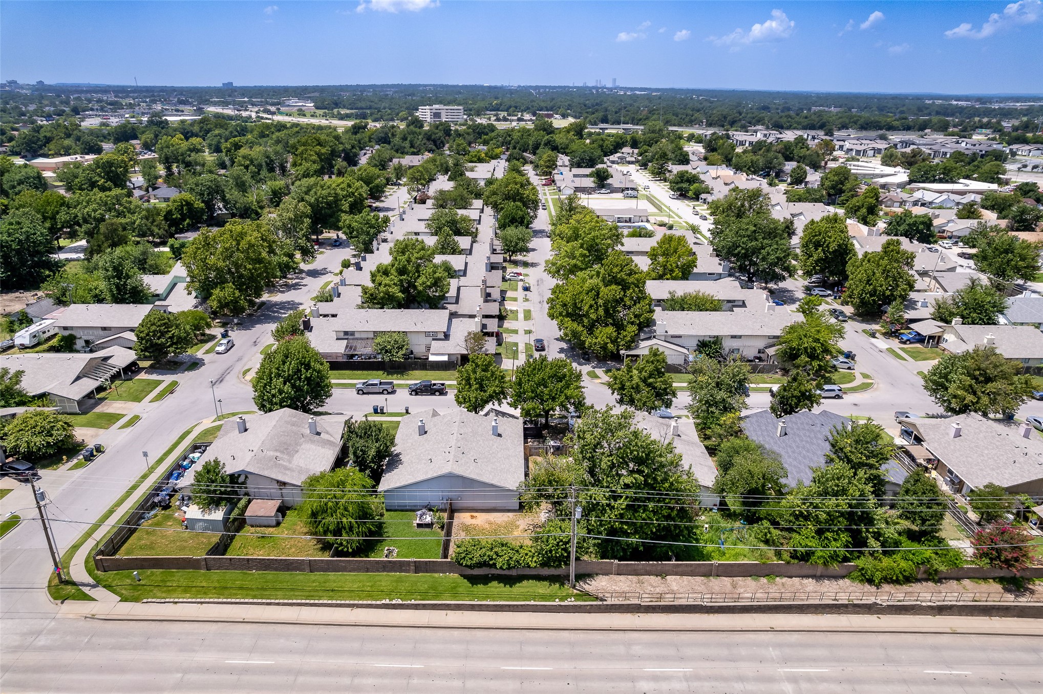 1525 S 112th Eastavenue Tulsa OK 74128