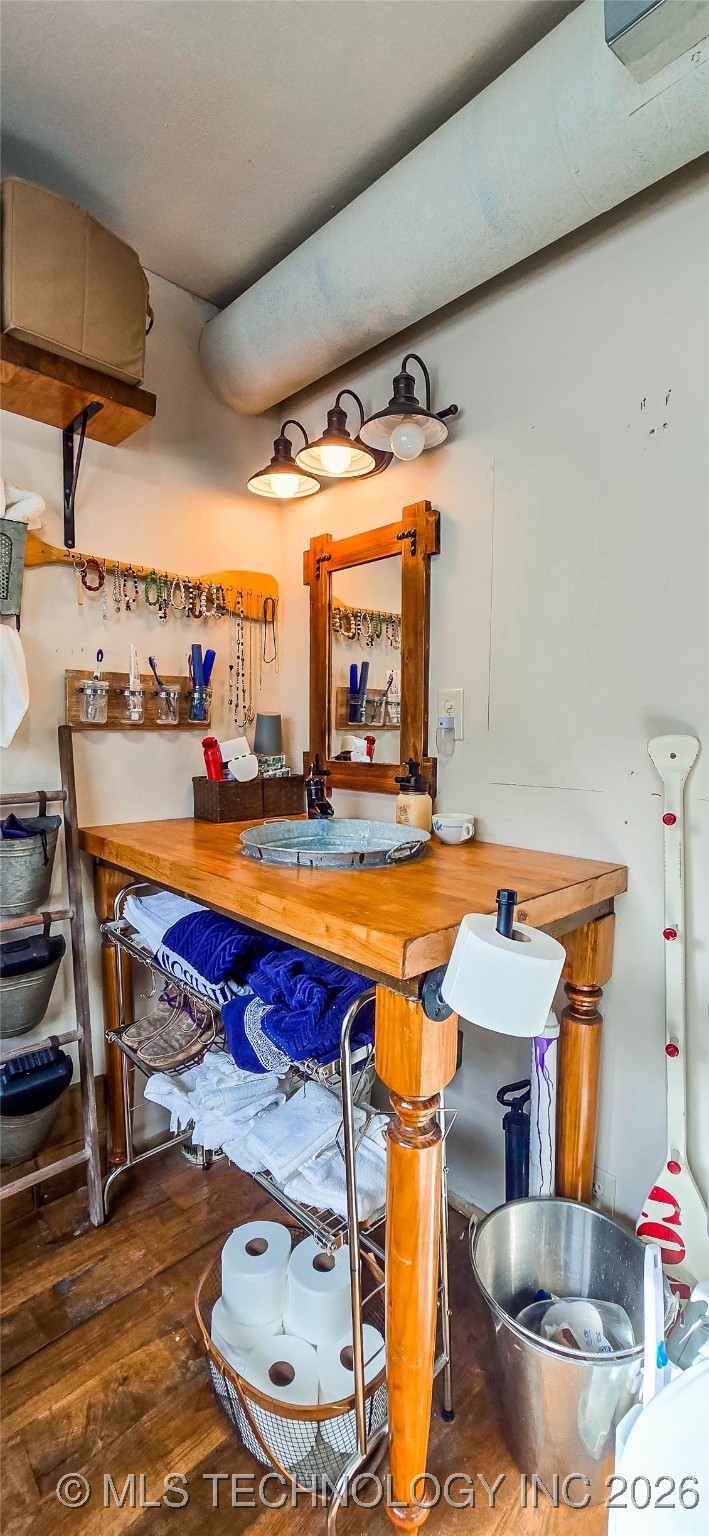 414397 E 1074 Road Eufaula OK 74432