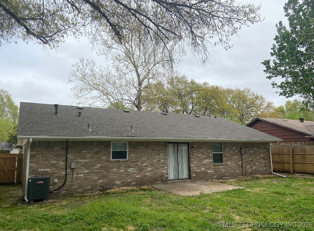 1824 S 119th Eastavenue Tulsa OK 74128