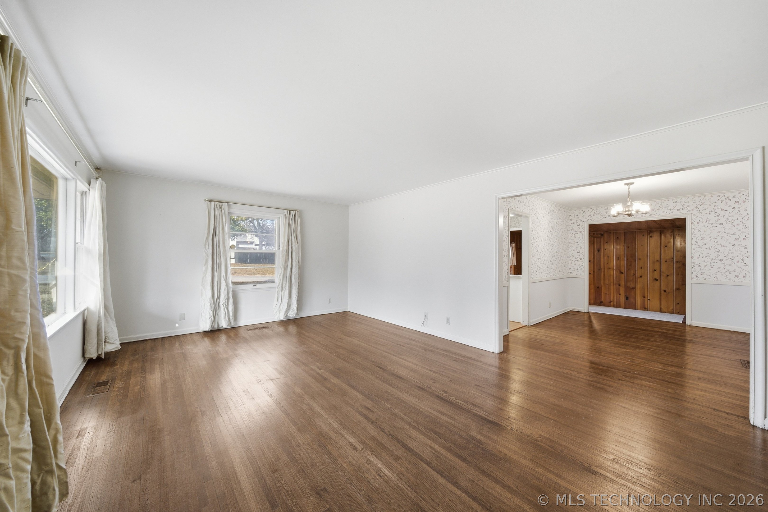 4905 S Columbia Avenue Tulsa OK 74105