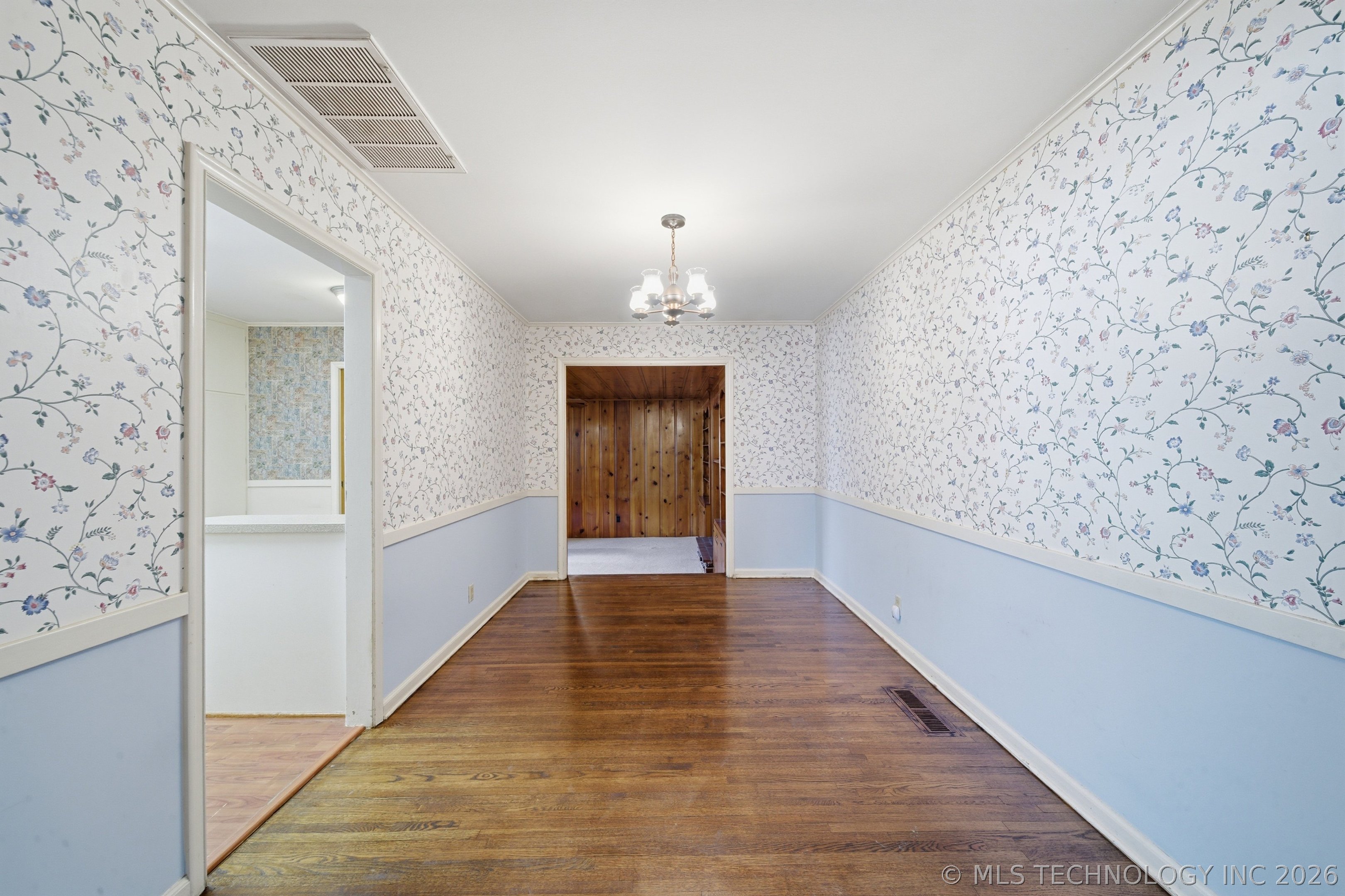 4905 S Columbia Avenue Tulsa OK 74105