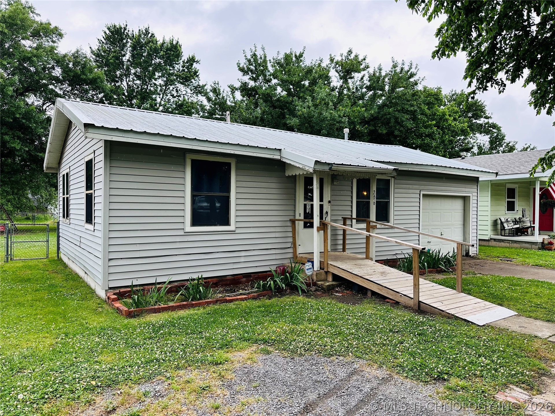 206 S Ora Street Pryor OK 74361