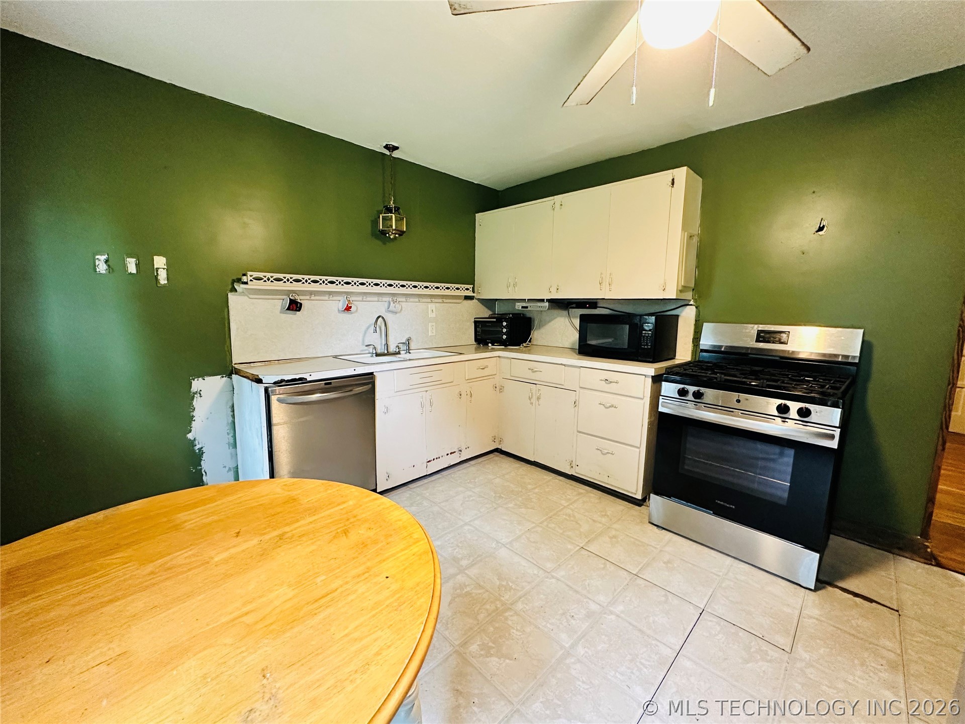 206 S Ora Street Pryor OK 74361