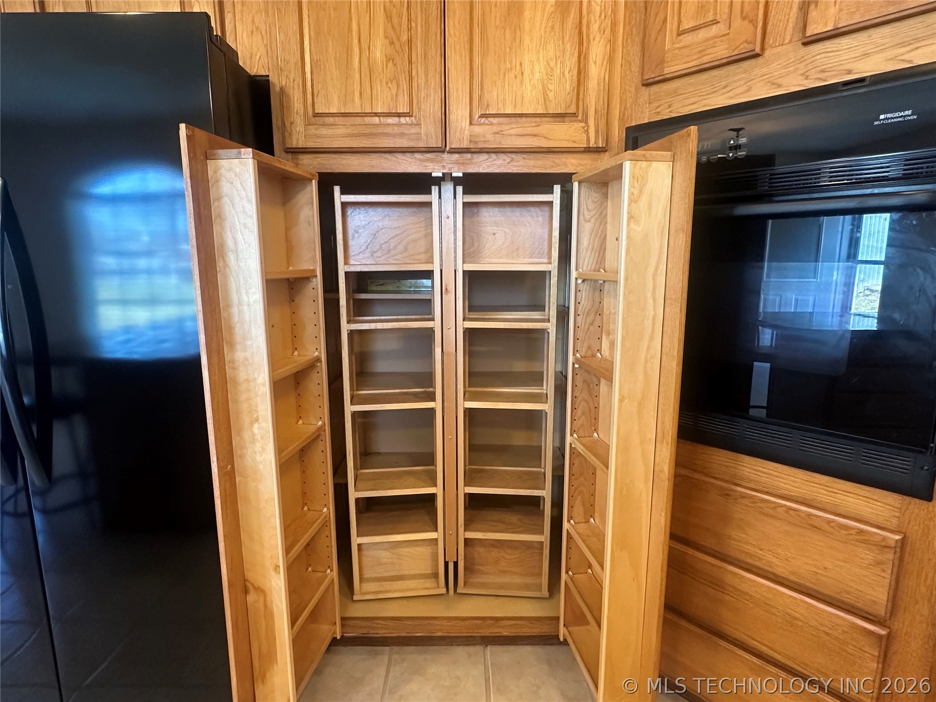 613 S 1st Street Morris OK 74445