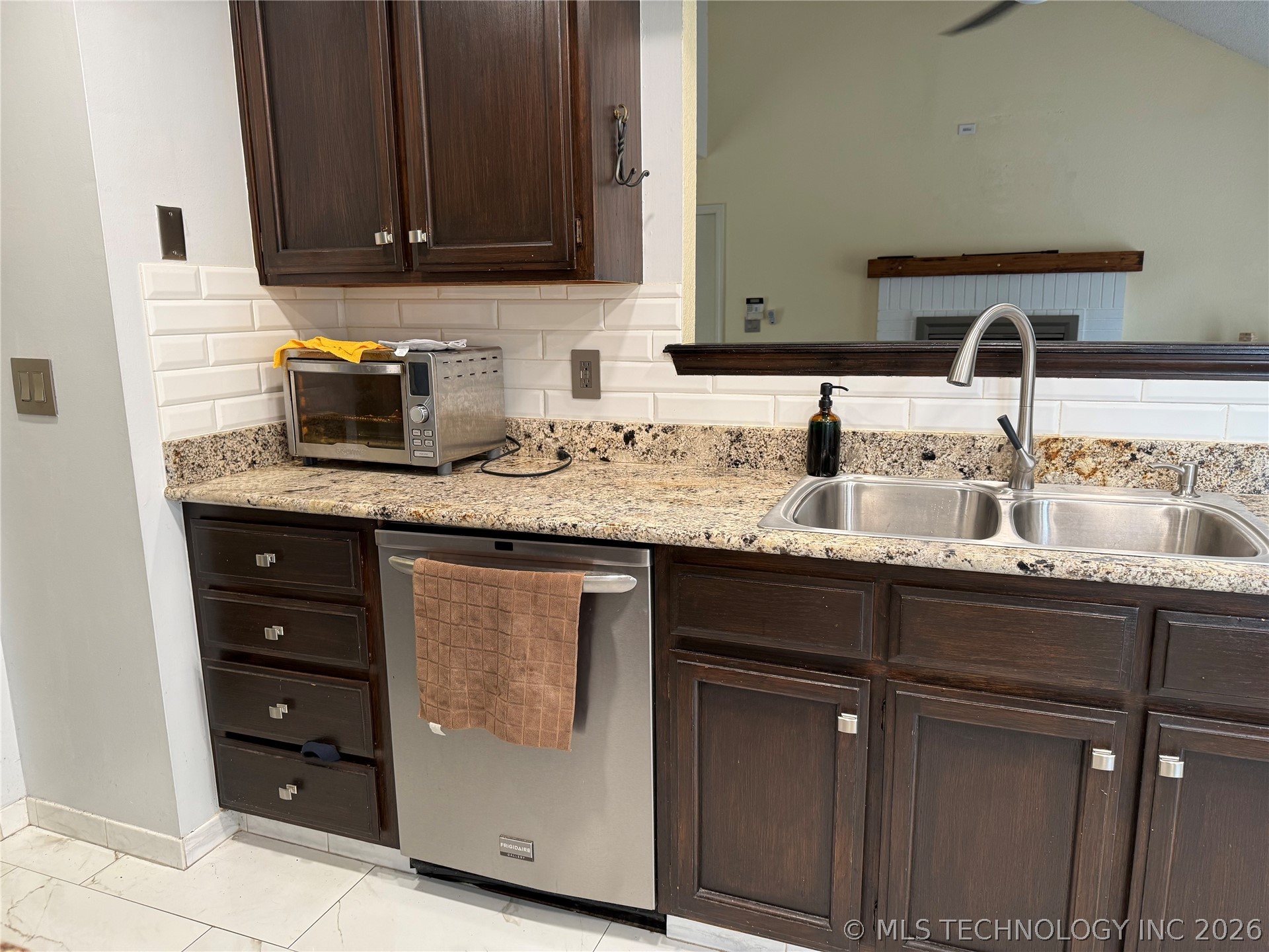 5215 E 90th Street Tulsa OK 74137