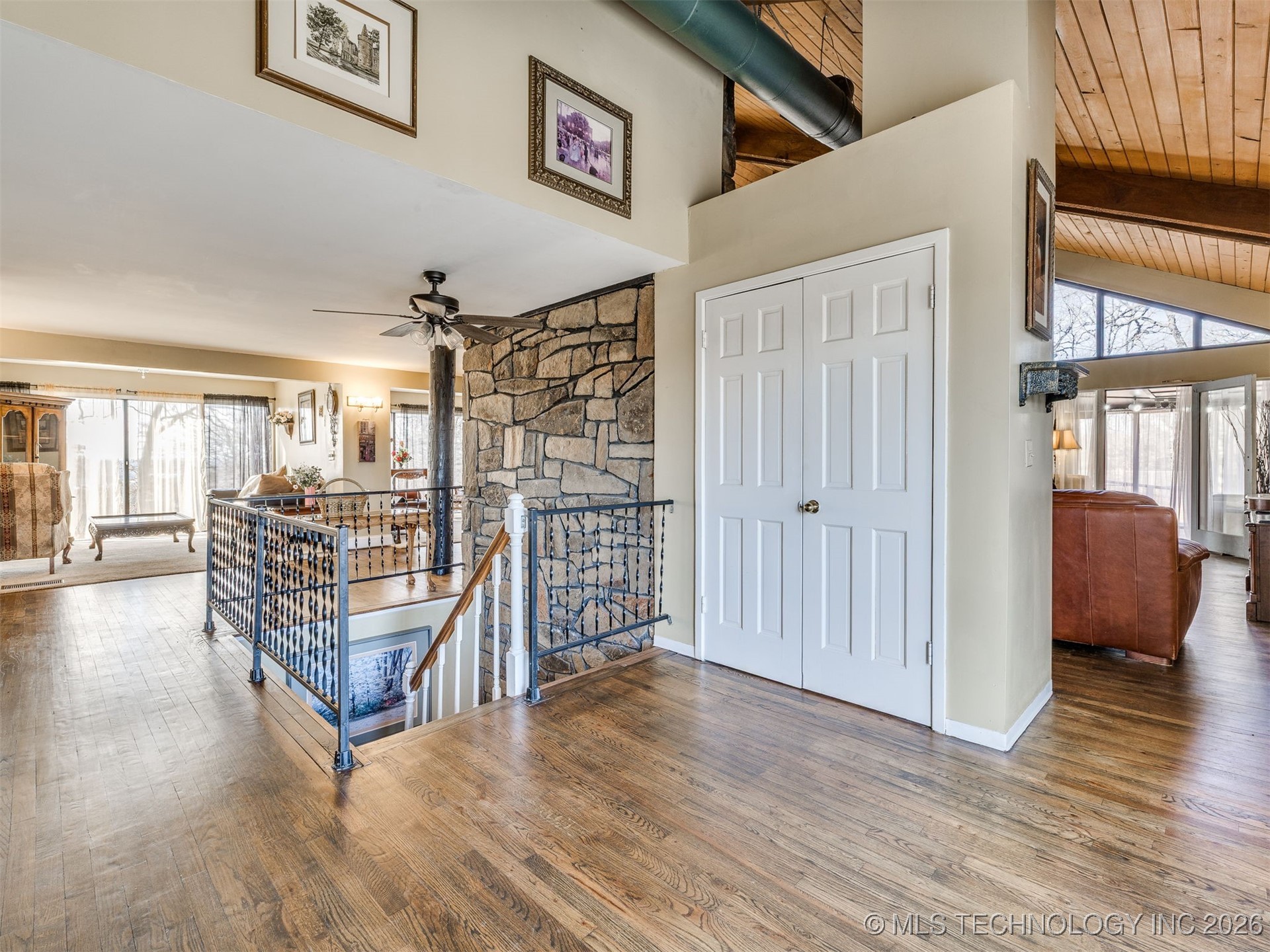 2 W Diamond Head Drive Sand Springs OK 74063