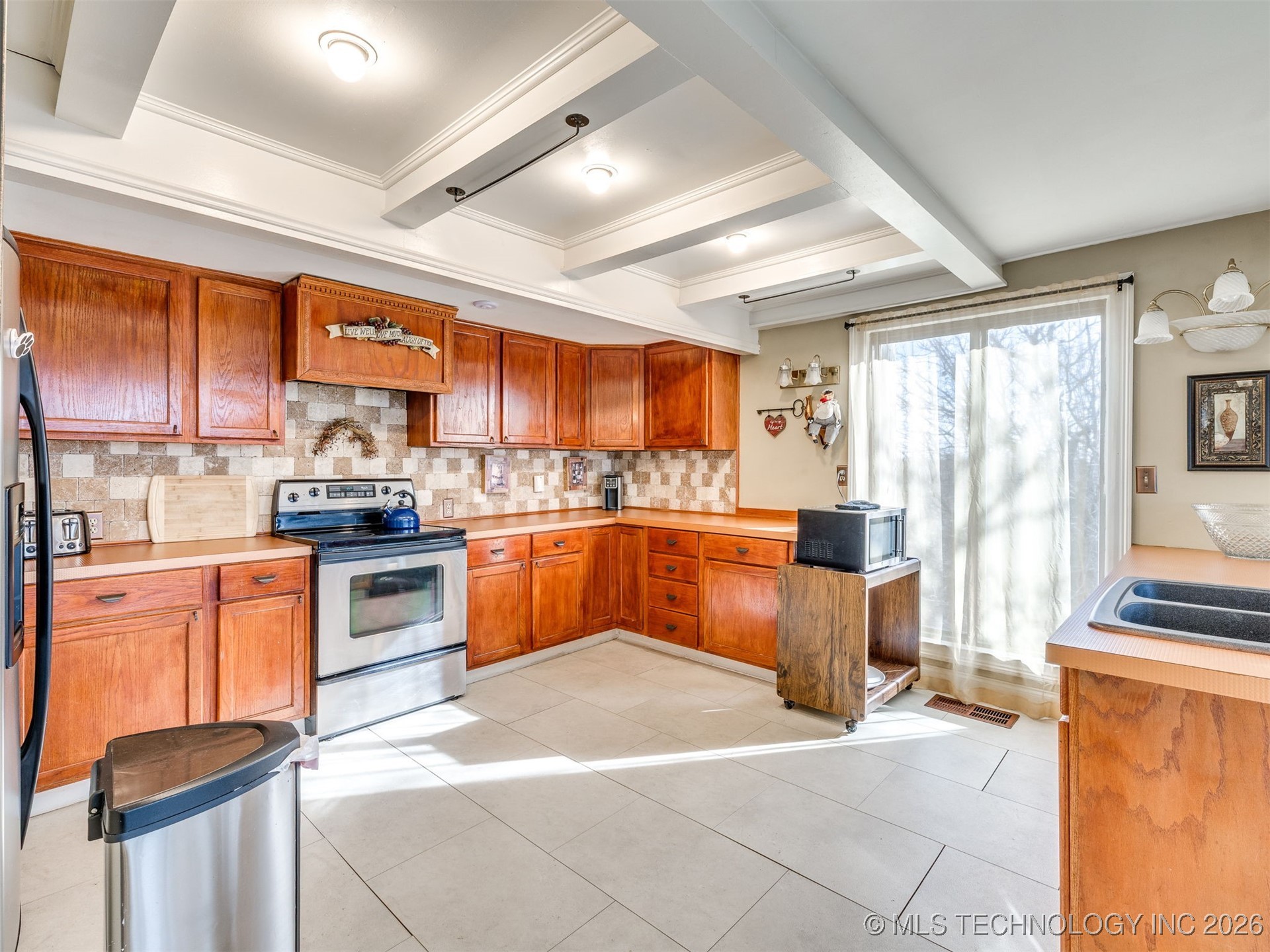 2 W Diamond Head Drive Sand Springs OK 74063