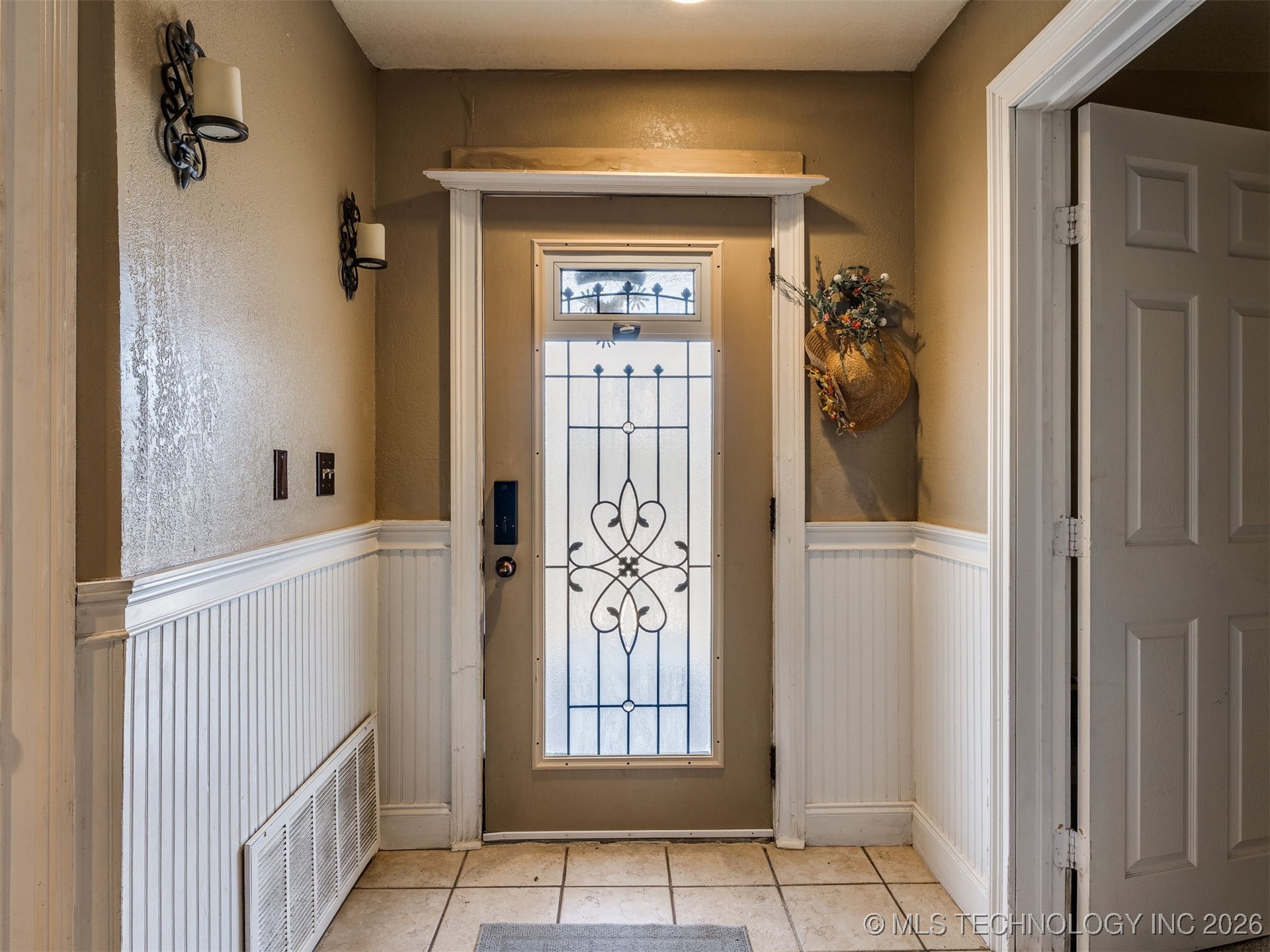 2 W Diamond Head Drive Sand Springs OK 74063