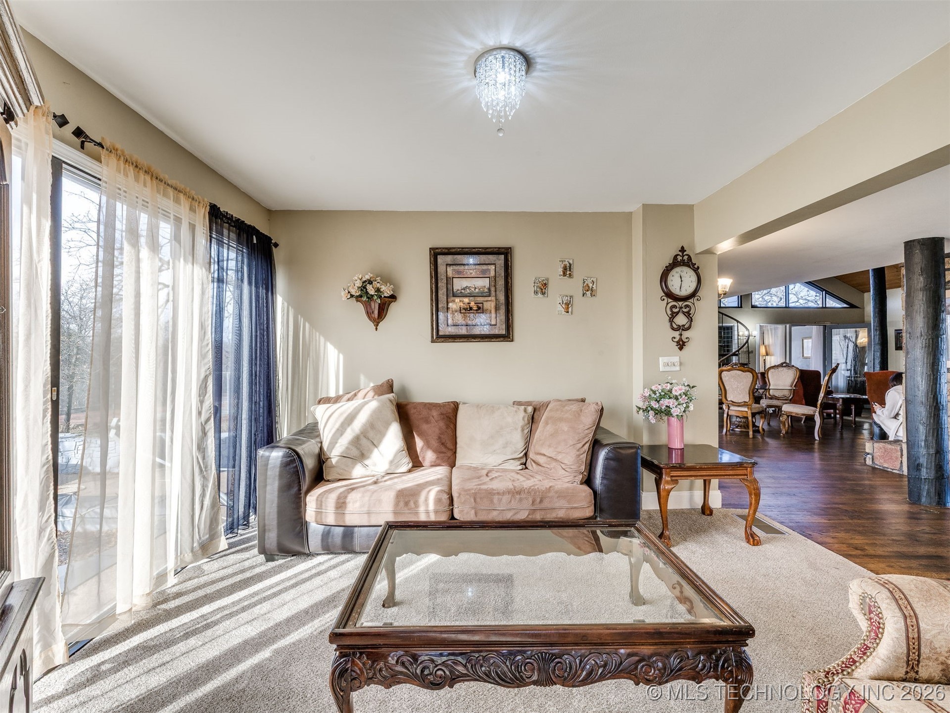 2 W Diamond Head Drive Sand Springs OK 74063