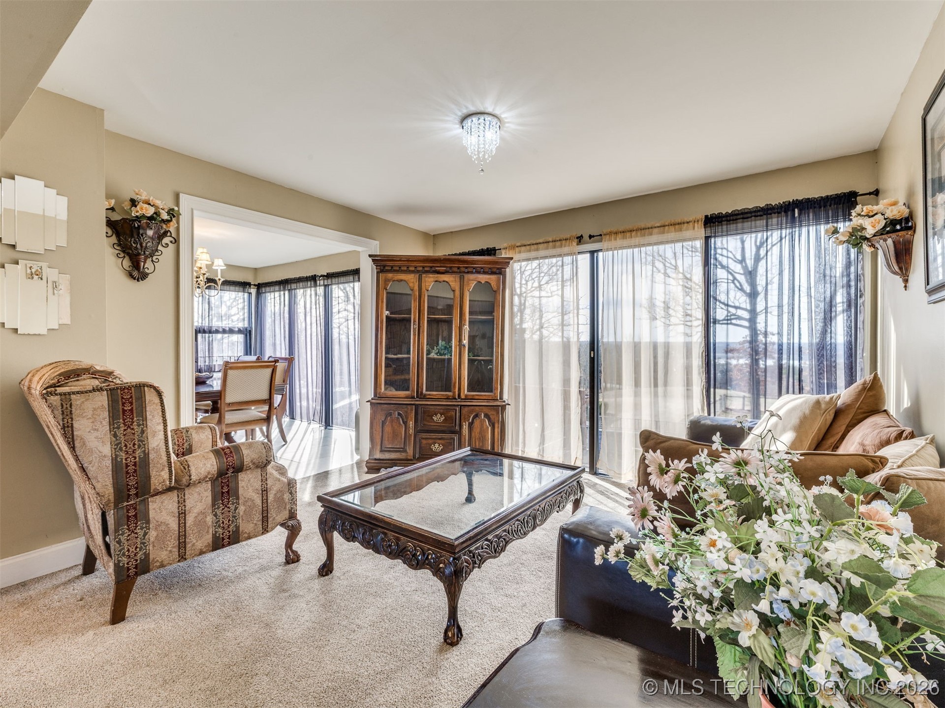 2 W Diamond Head Drive Sand Springs OK 74063
