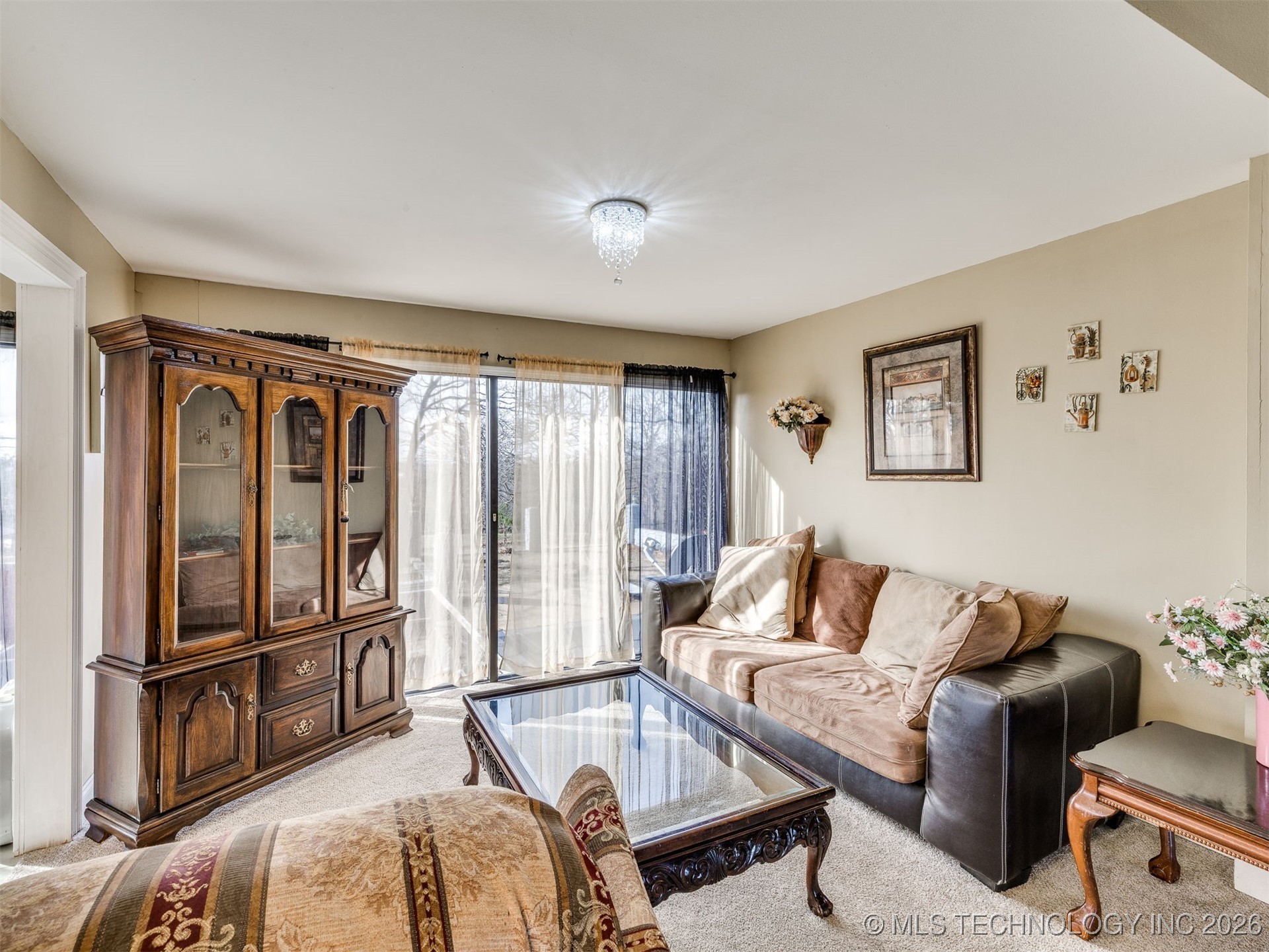 2 W Diamond Head Drive Sand Springs OK 74063
