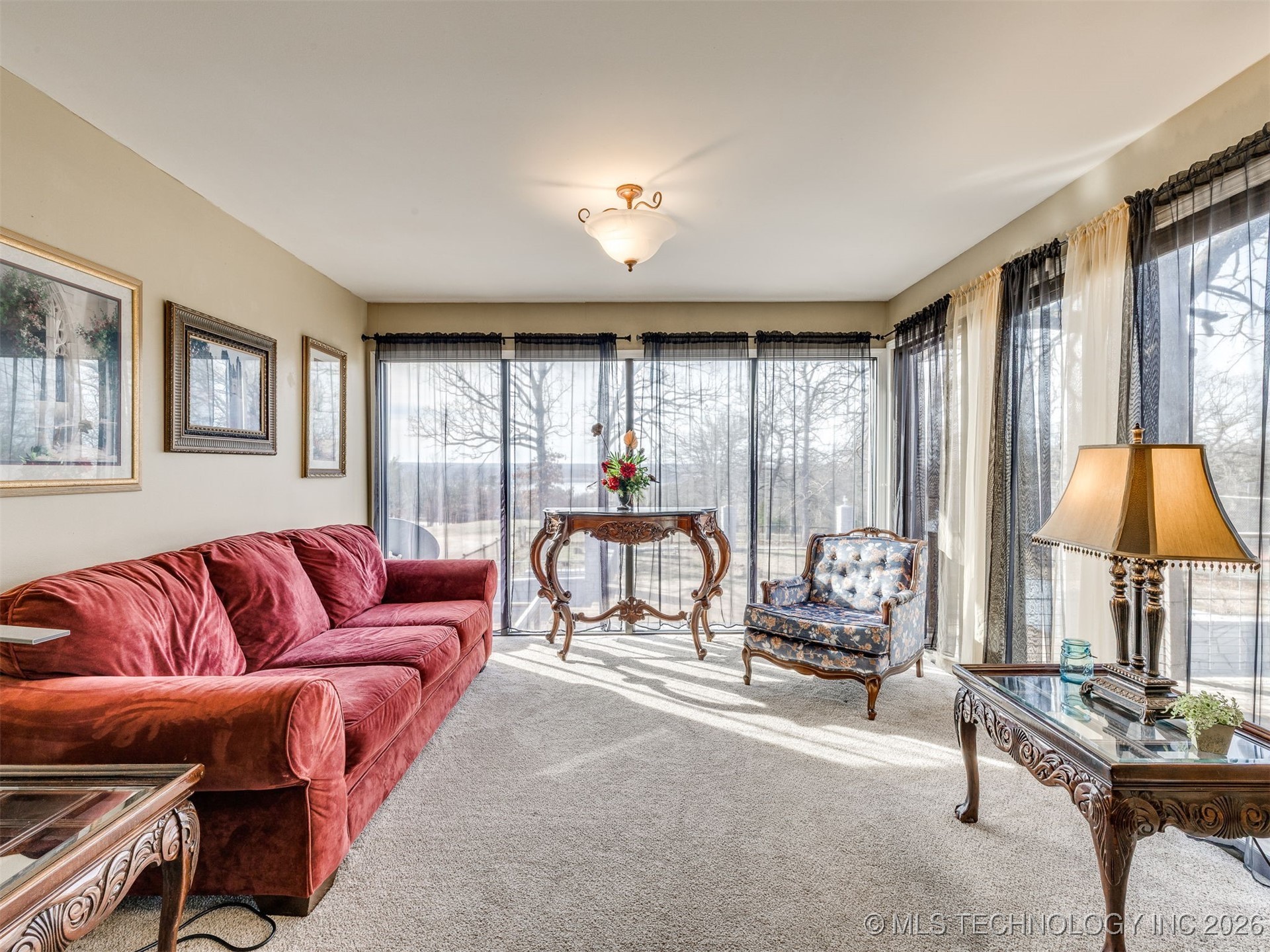 2 W Diamond Head Drive Sand Springs OK 74063