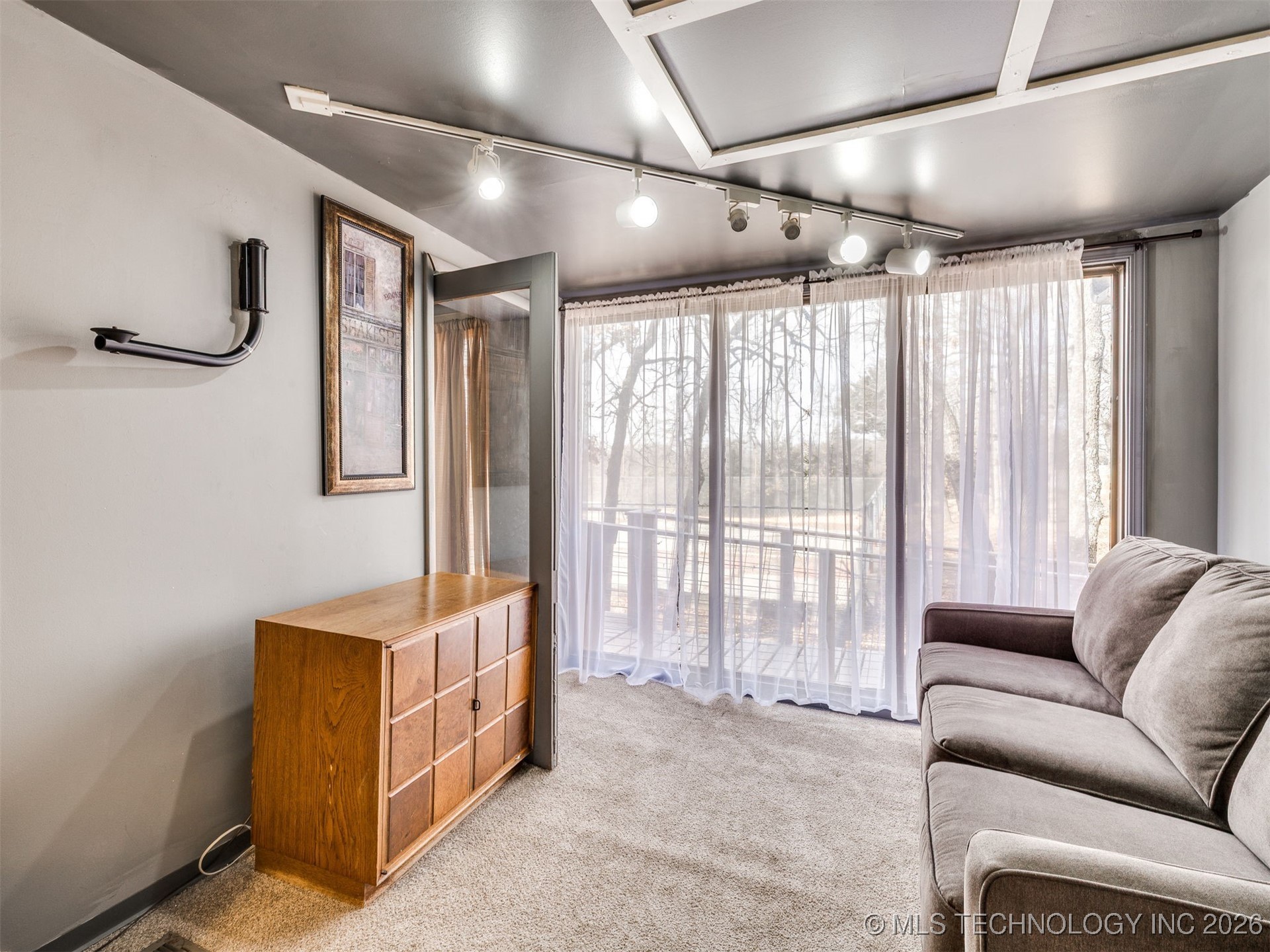 2 W Diamond Head Drive Sand Springs OK 74063