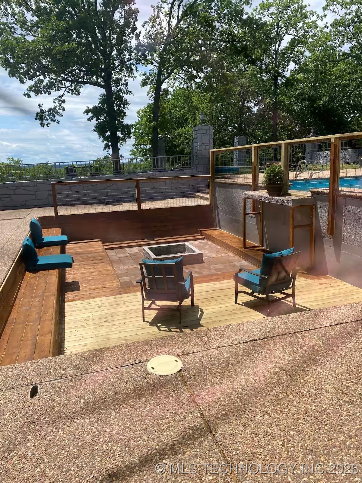 2 W Diamond Head Drive Sand Springs OK 74063