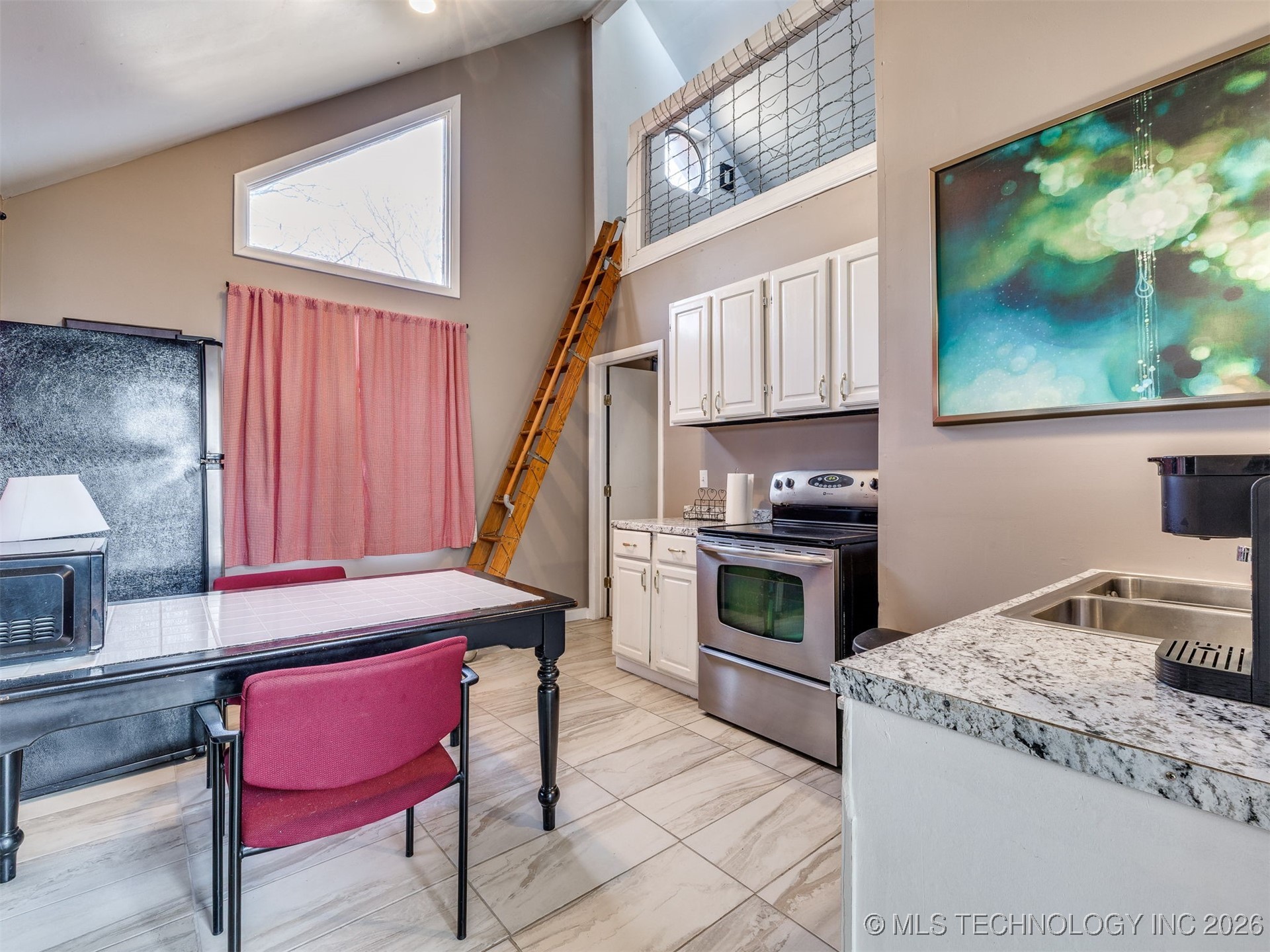 2 W Diamond Head Drive Sand Springs OK 74063