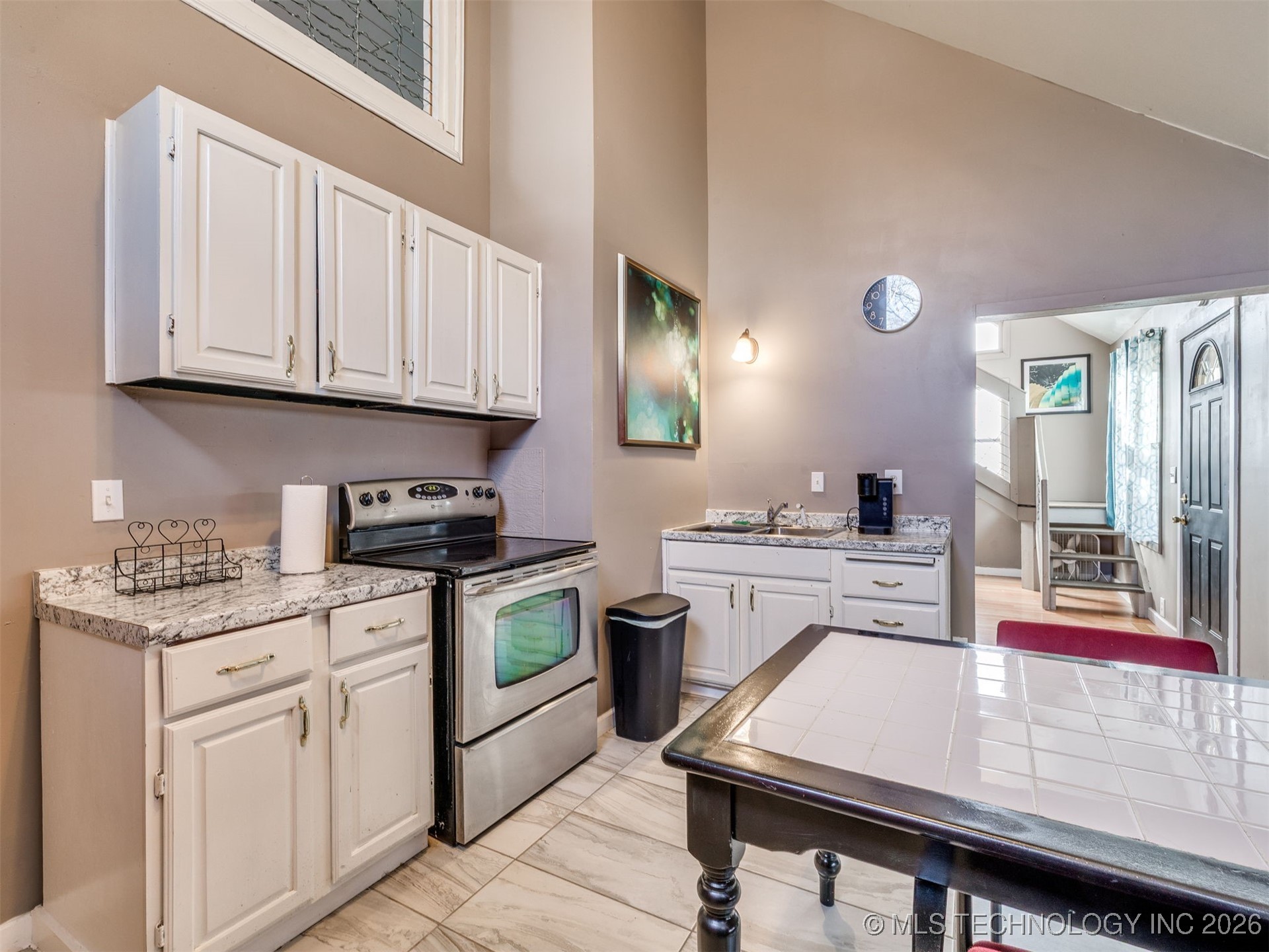 2 W Diamond Head Drive Sand Springs OK 74063