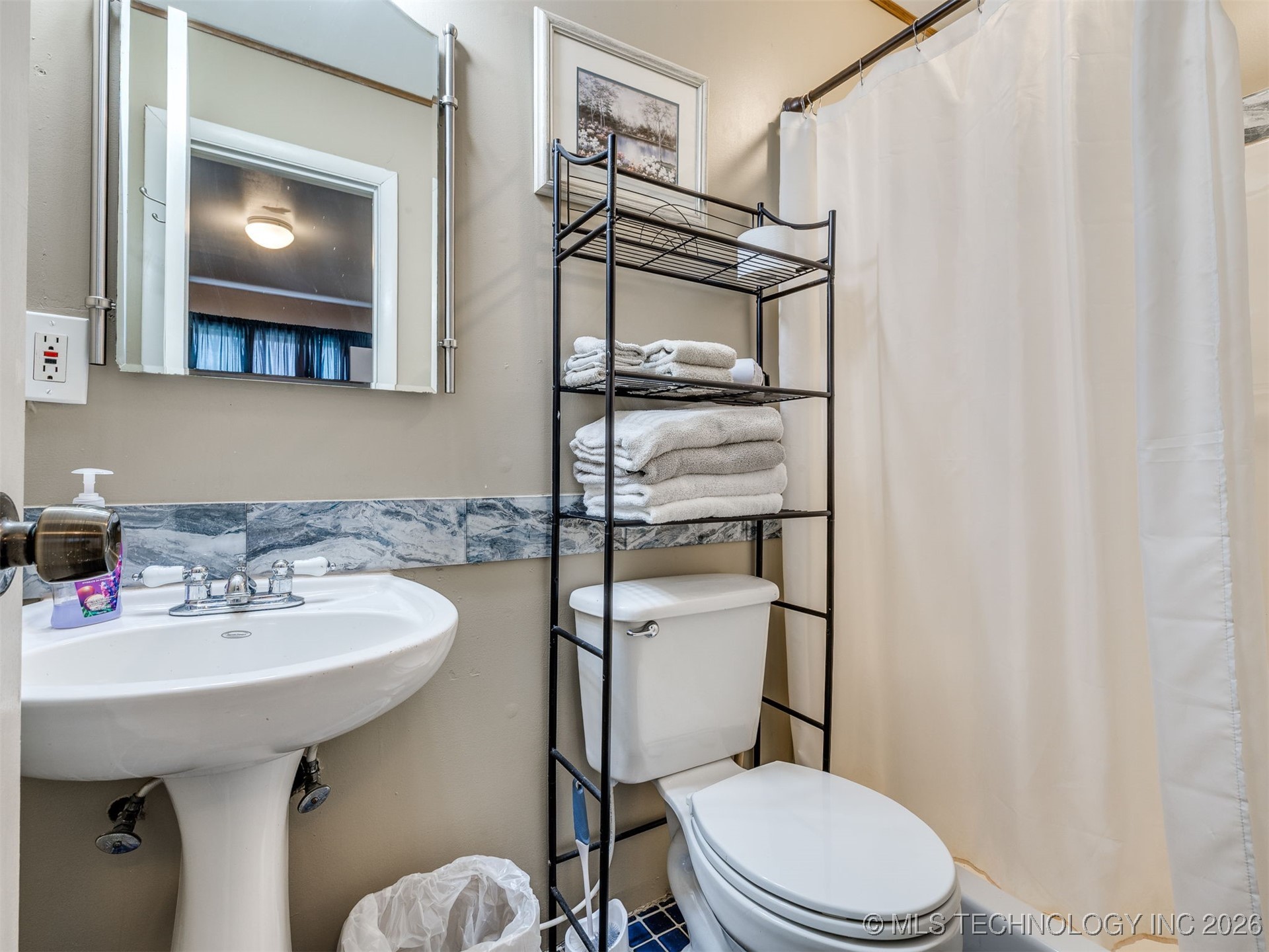 2 W Diamond Head Drive Sand Springs OK 74063