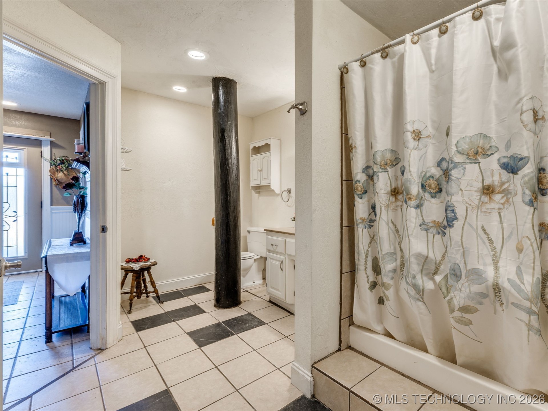2 W Diamond Head Drive Sand Springs OK 74063
