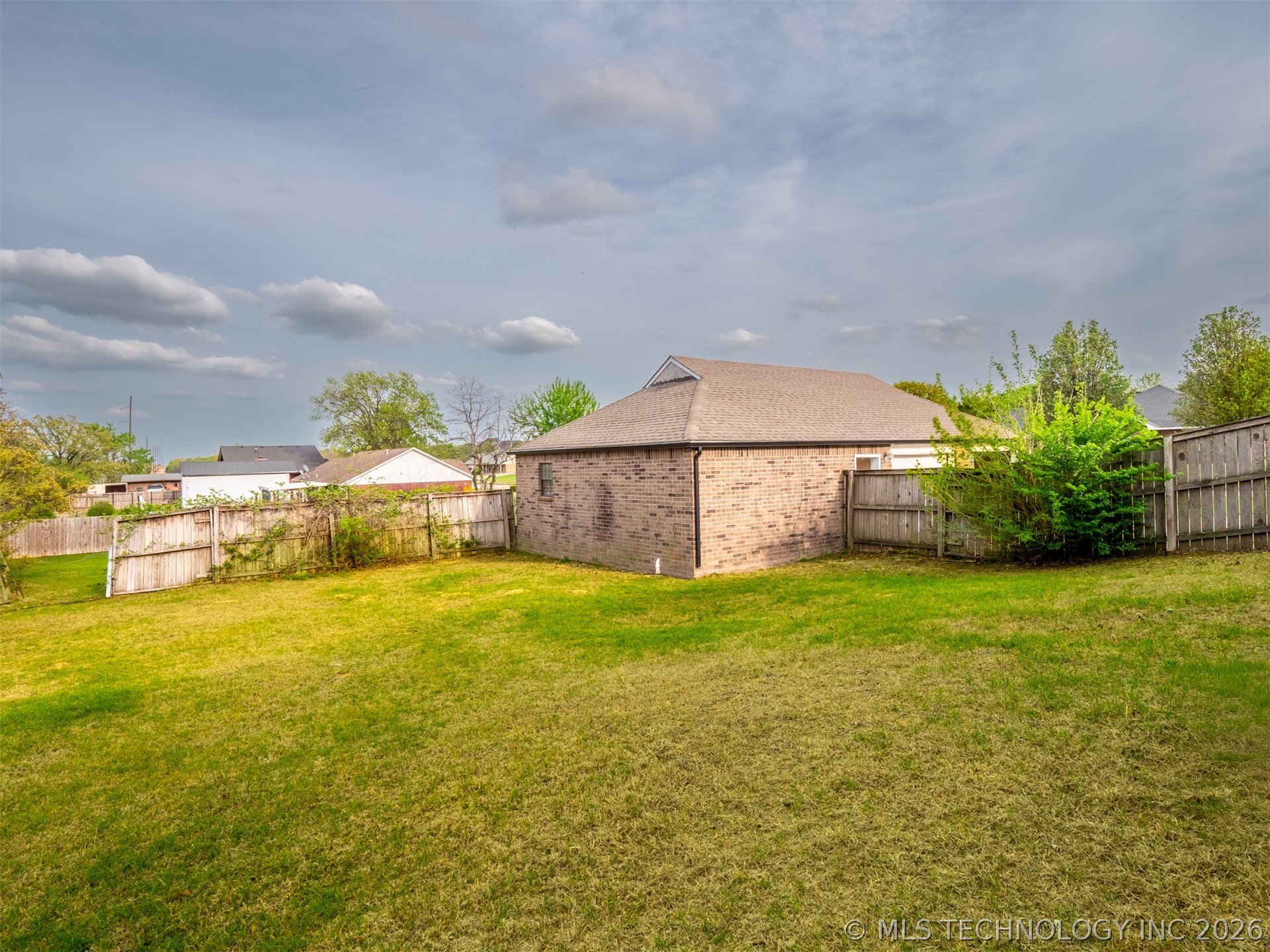909 Fireside Estate Mcalester OK 74501