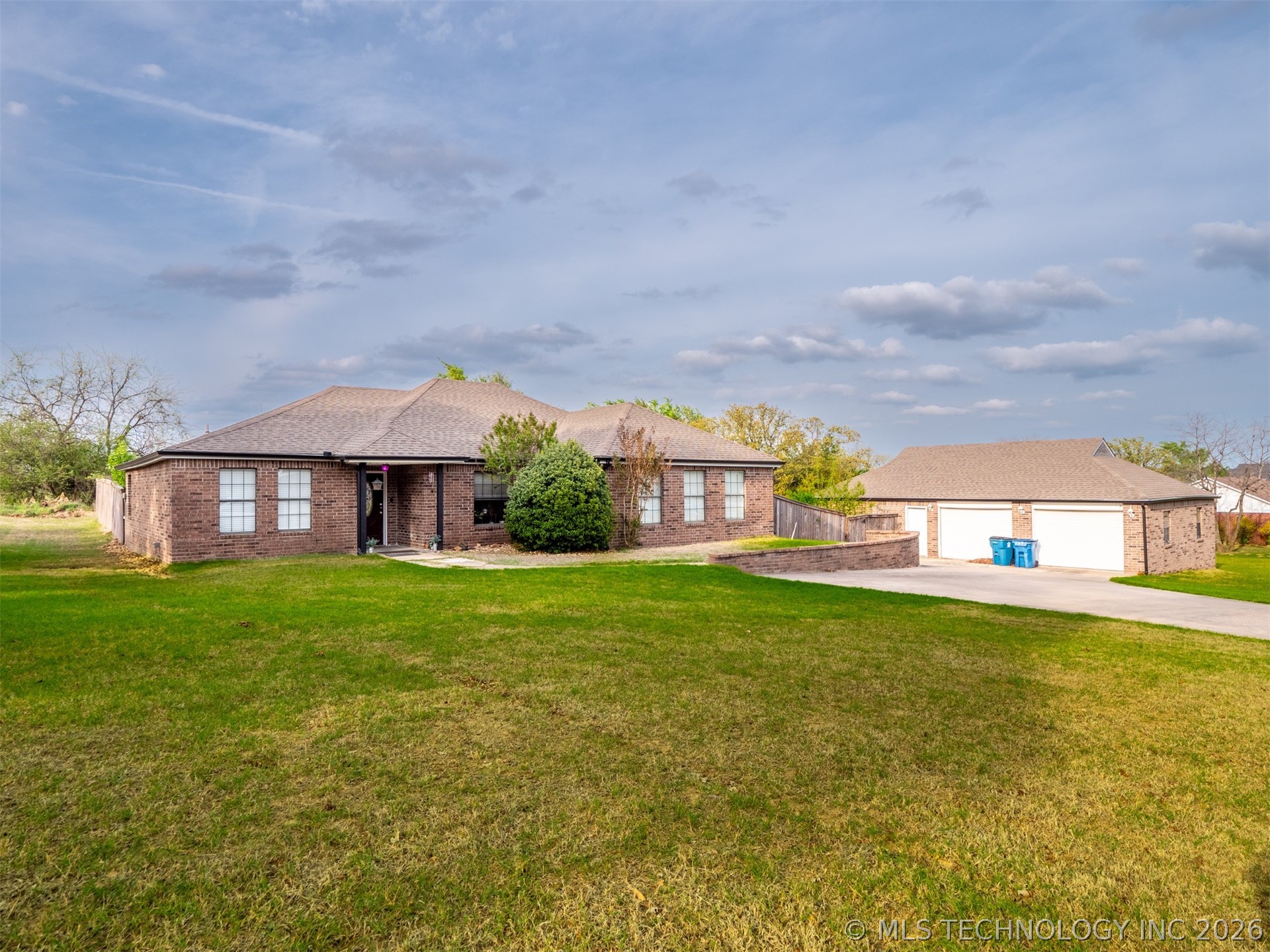 909 Fireside Estate Mcalester OK 74501