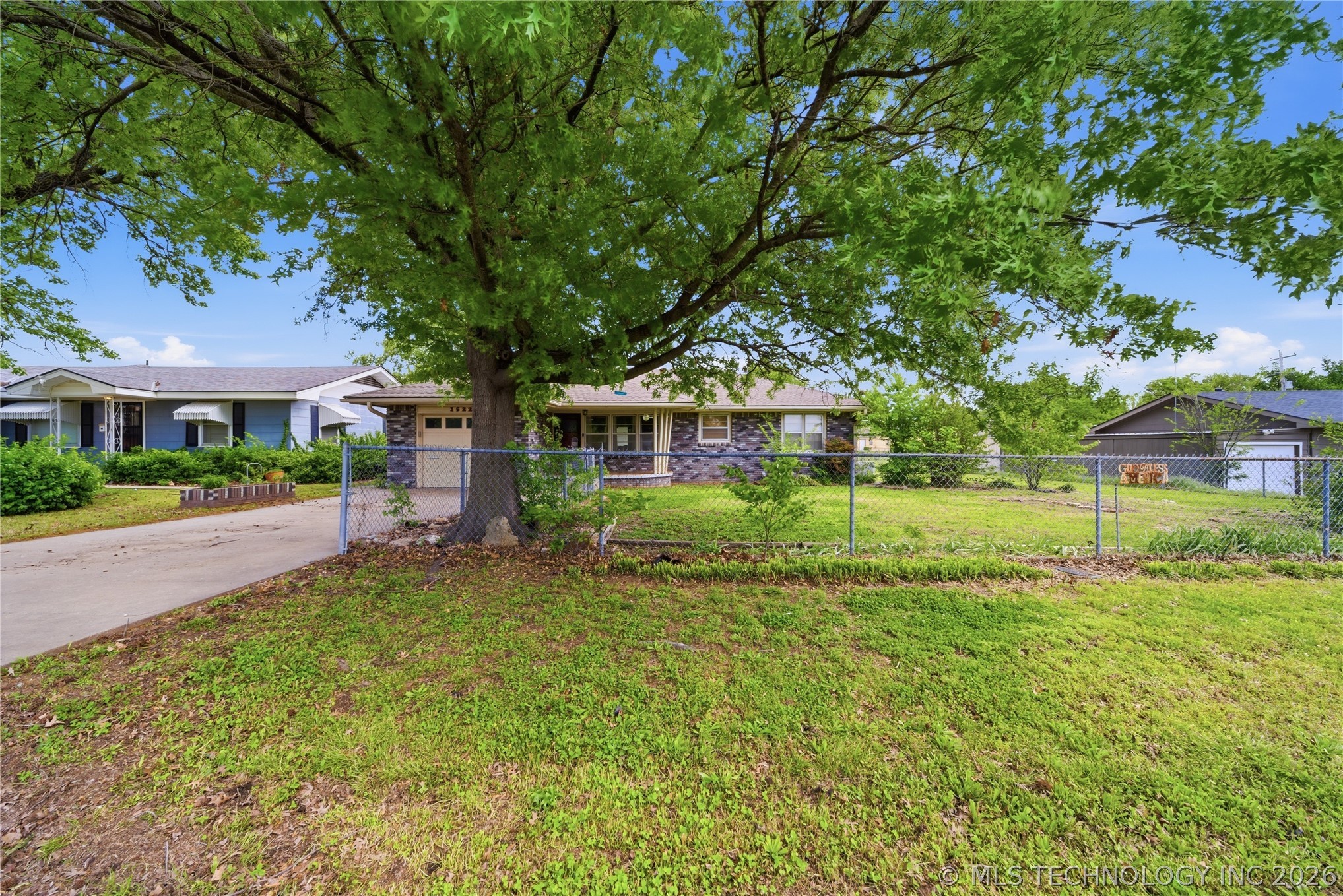 1522 Colorado Avenue Bartlesville OK 74003