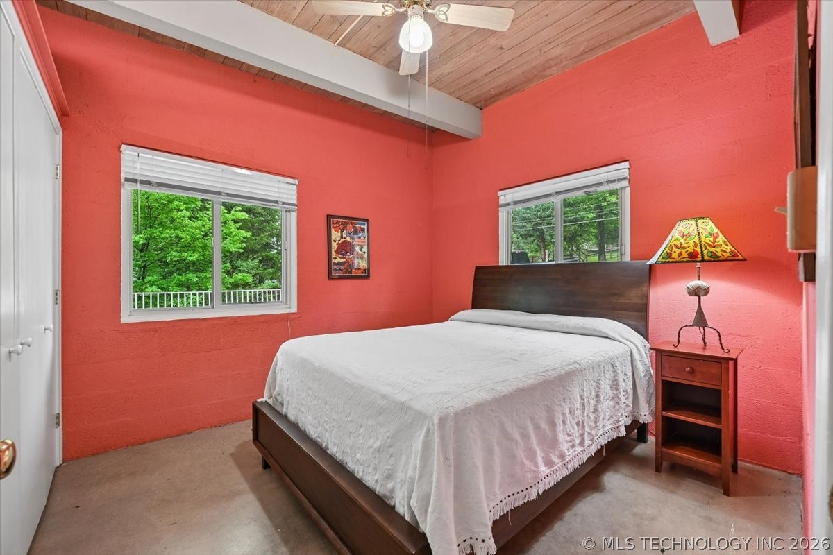 494 Cedar Boulevard Locust Grove OK 74352