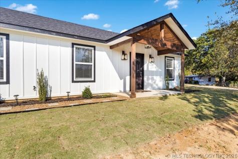 108 NE 1st Street Fort Towson OK 74735