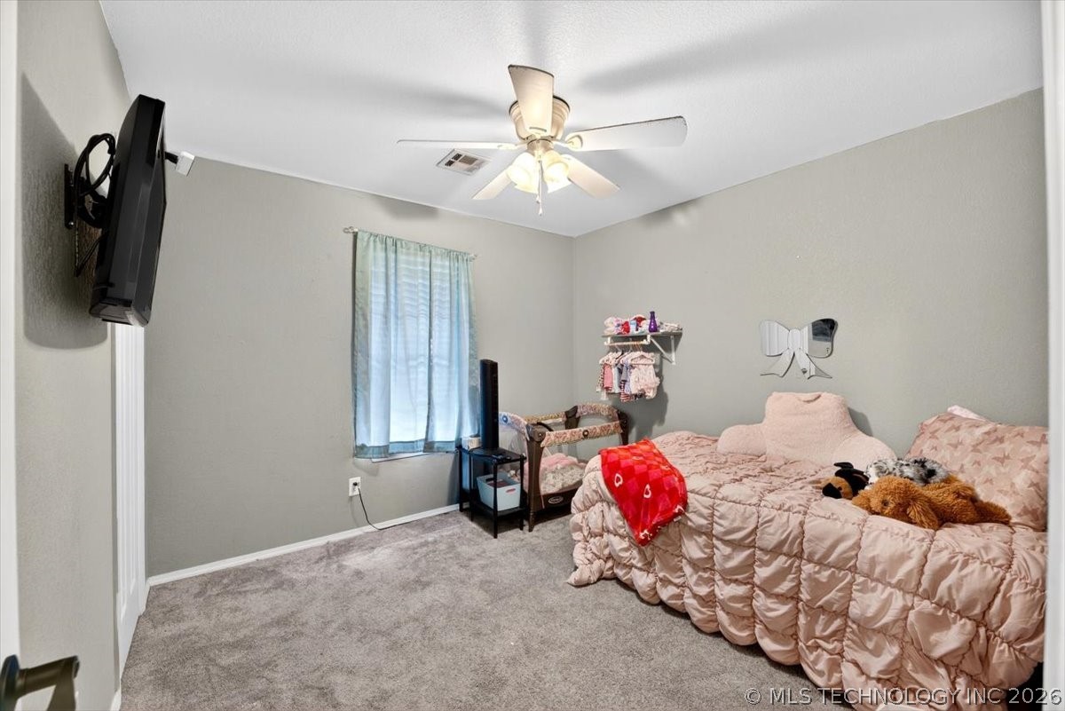 610 N Main Street Wagoner OK 74467