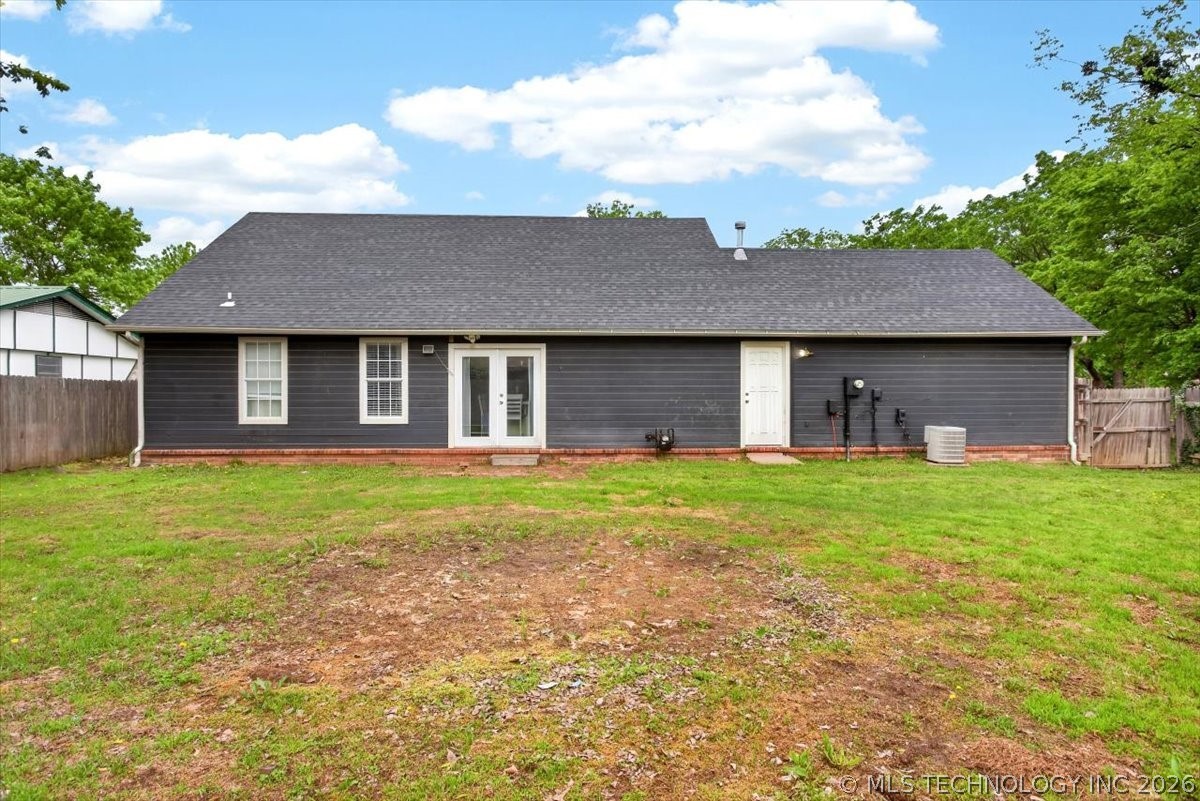610 N Main Street Wagoner OK 74467