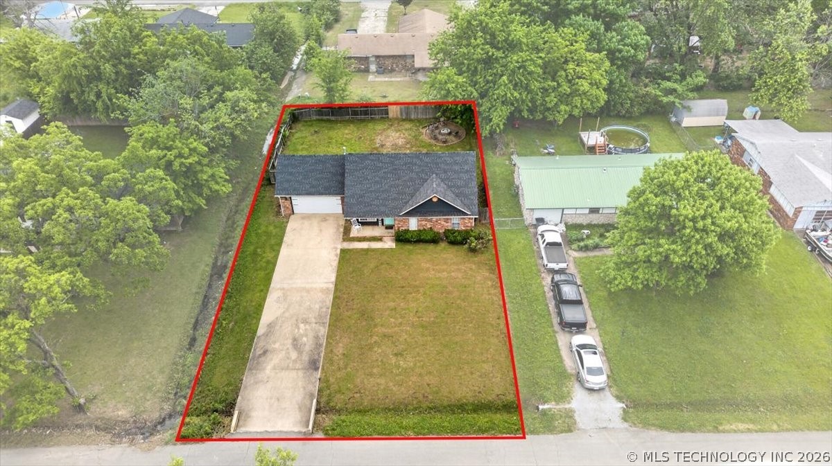 610 N Main Street Wagoner OK 74467